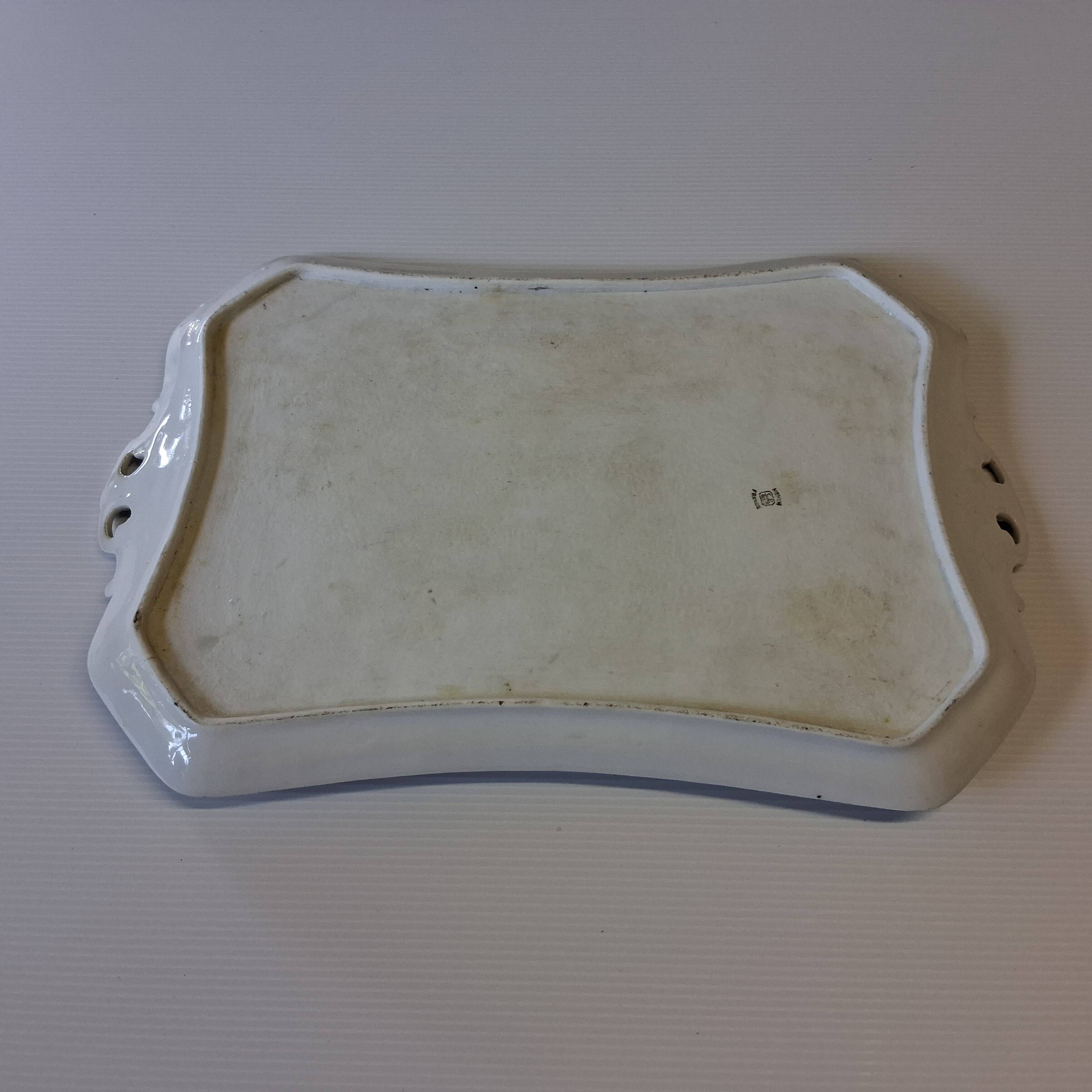 Very nice old white porcelain dish from Mehun in good condition.