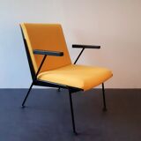 2 yellow 'Oase' lounge chairs with armrests by Wim Rietveld for Ahrend de Circel