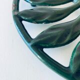 Enamelled cast iron trivets