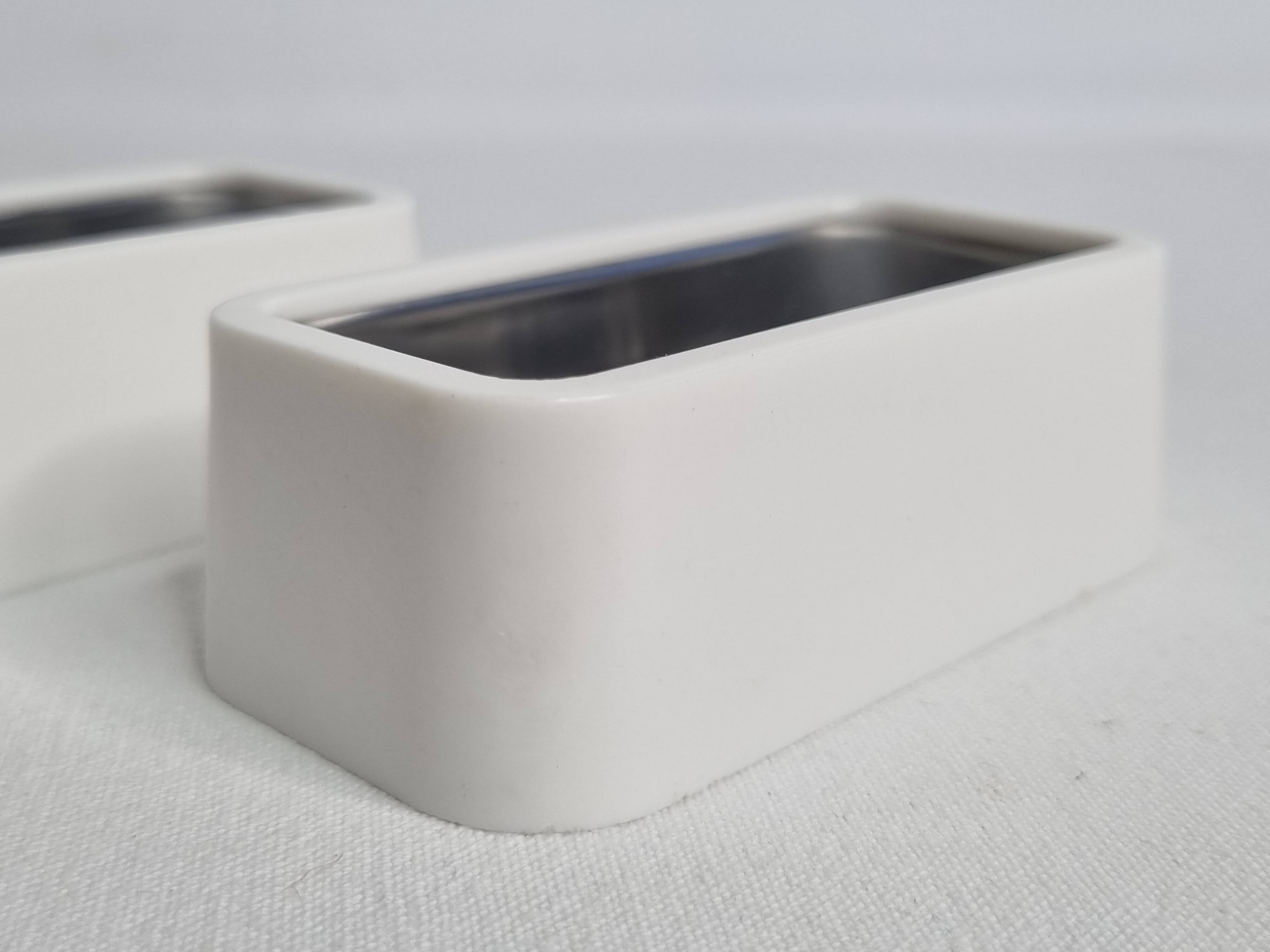Pair of butter dishes designed by Raymond Loewy, 1970 edition, 8 cm