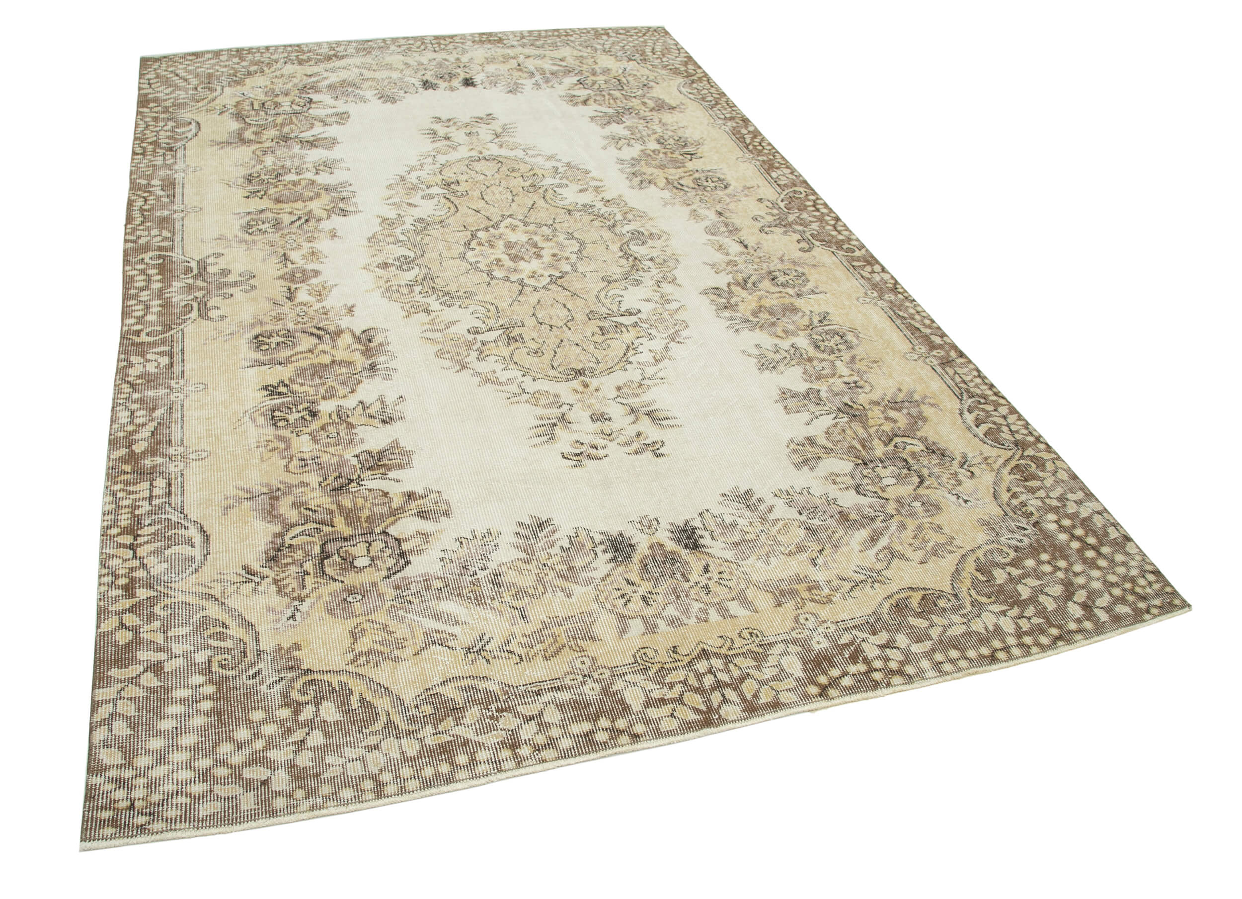 Turkish hand-knotted wool 1970s beige carpet 178 cm x 275 cm