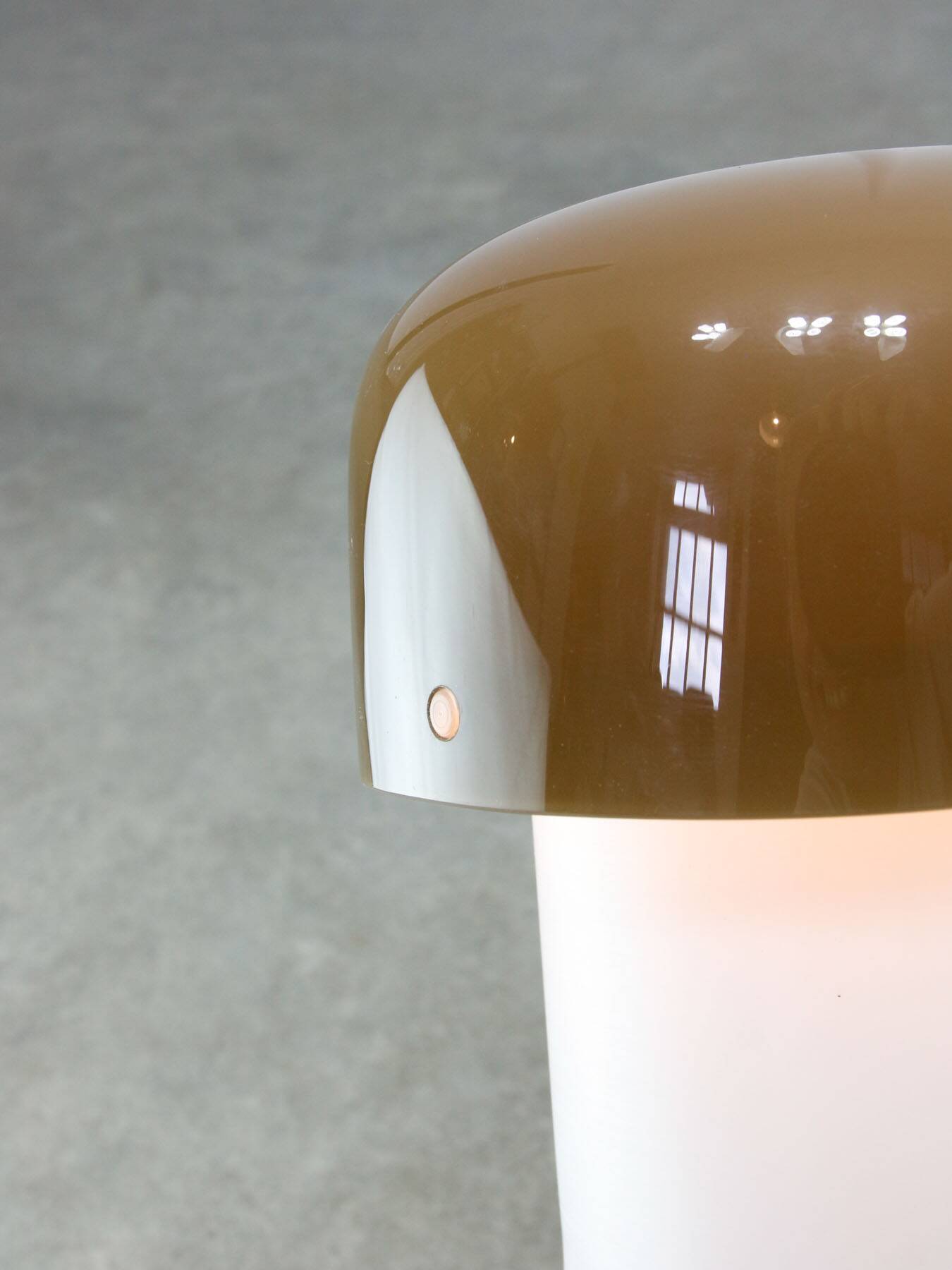 Space-age Brown Mushroom Table Lamp by Luigi Massoni for Guzzini, 1970s