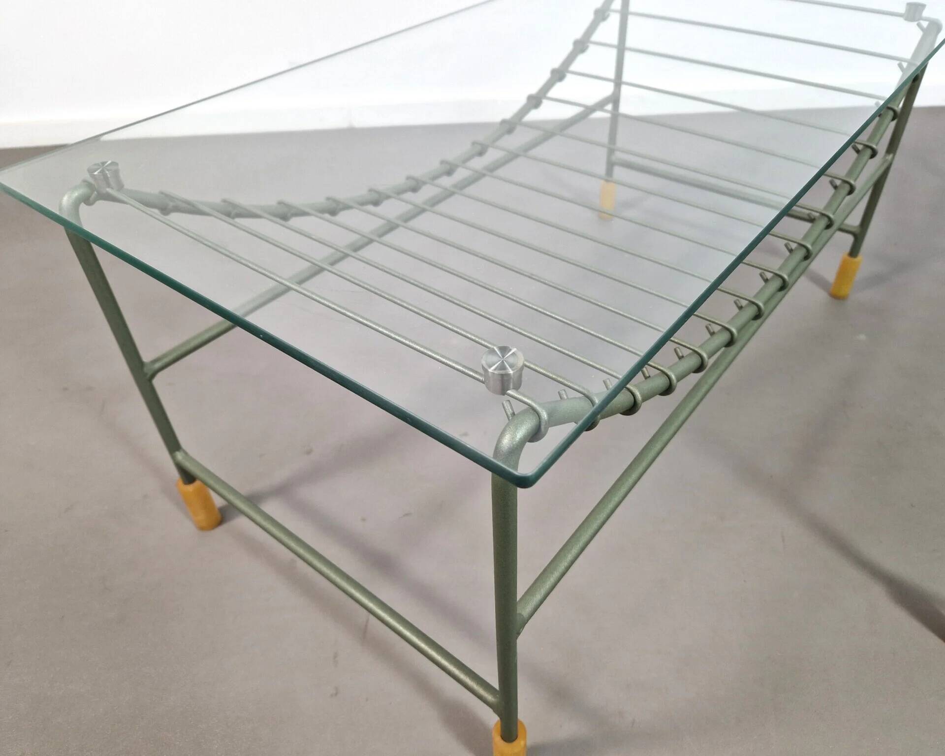 Leolux 'Volare' coffee table, Jan Armgardt