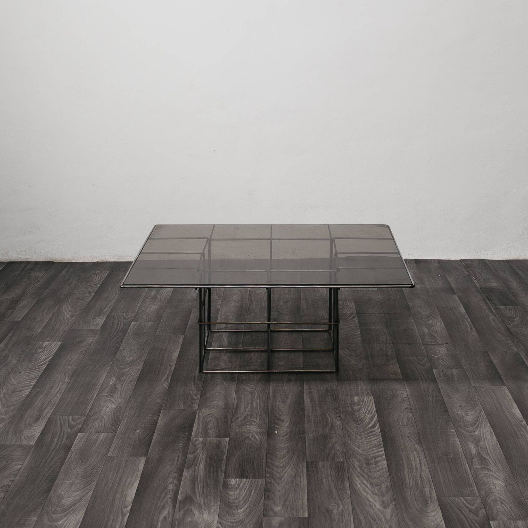 Table basse en acier, années 1970