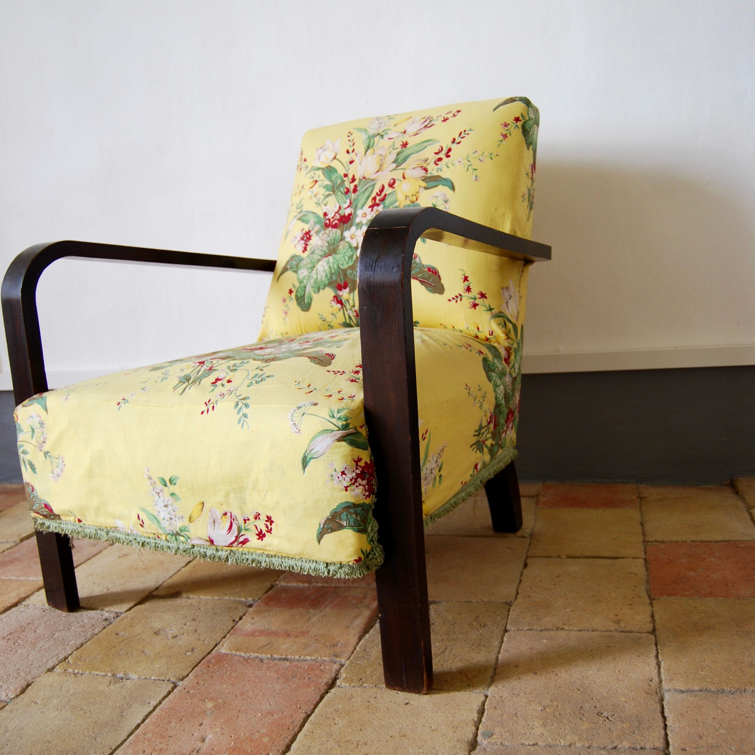 Chair yellow studio