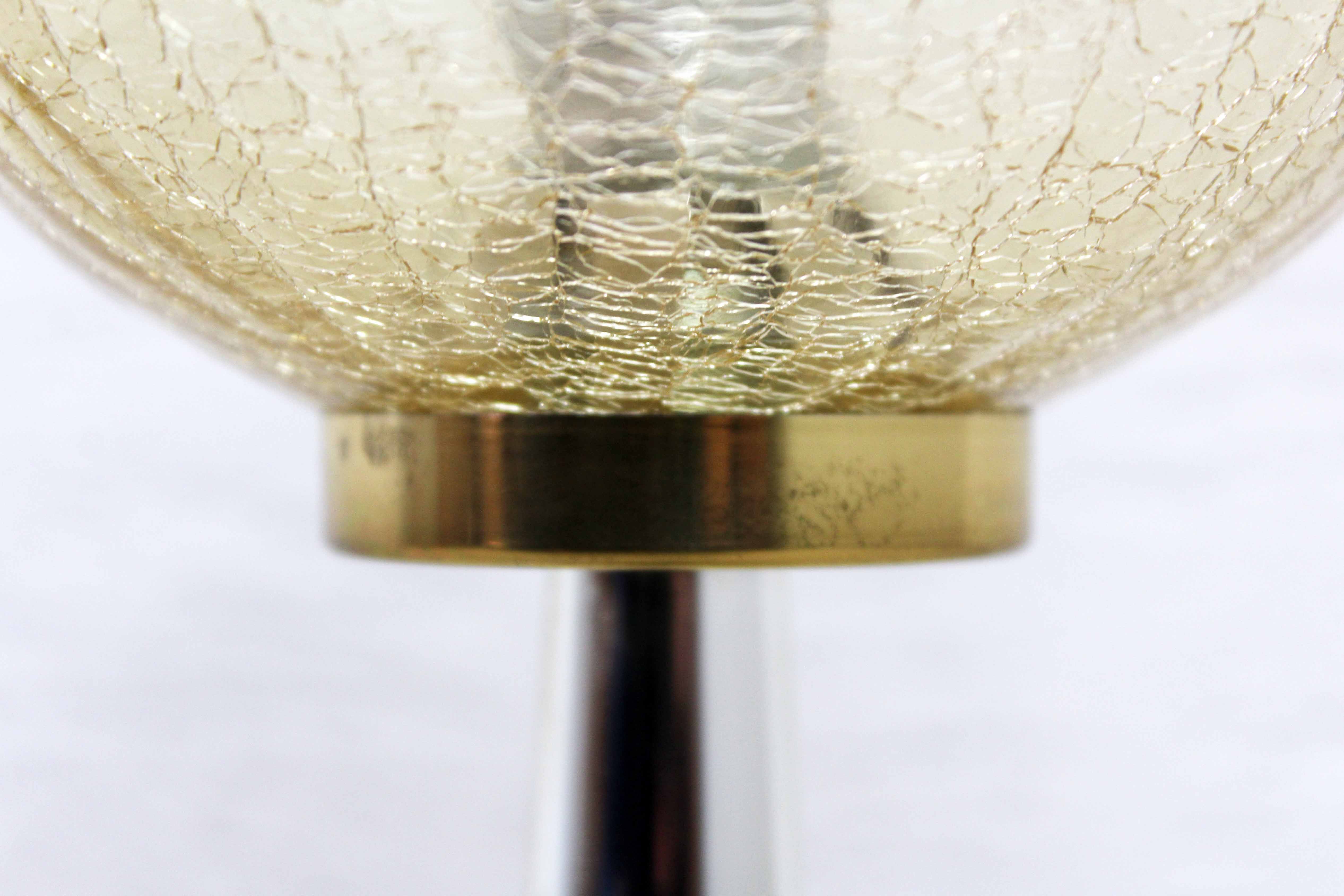 Lampe de table pied tulipe et verre craquelé doré