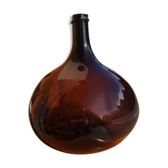 Demijohn from the 19th brown amber, in good condition