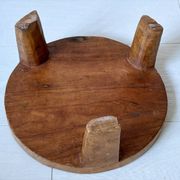Pièce monoxyle en bois massif sculpté main