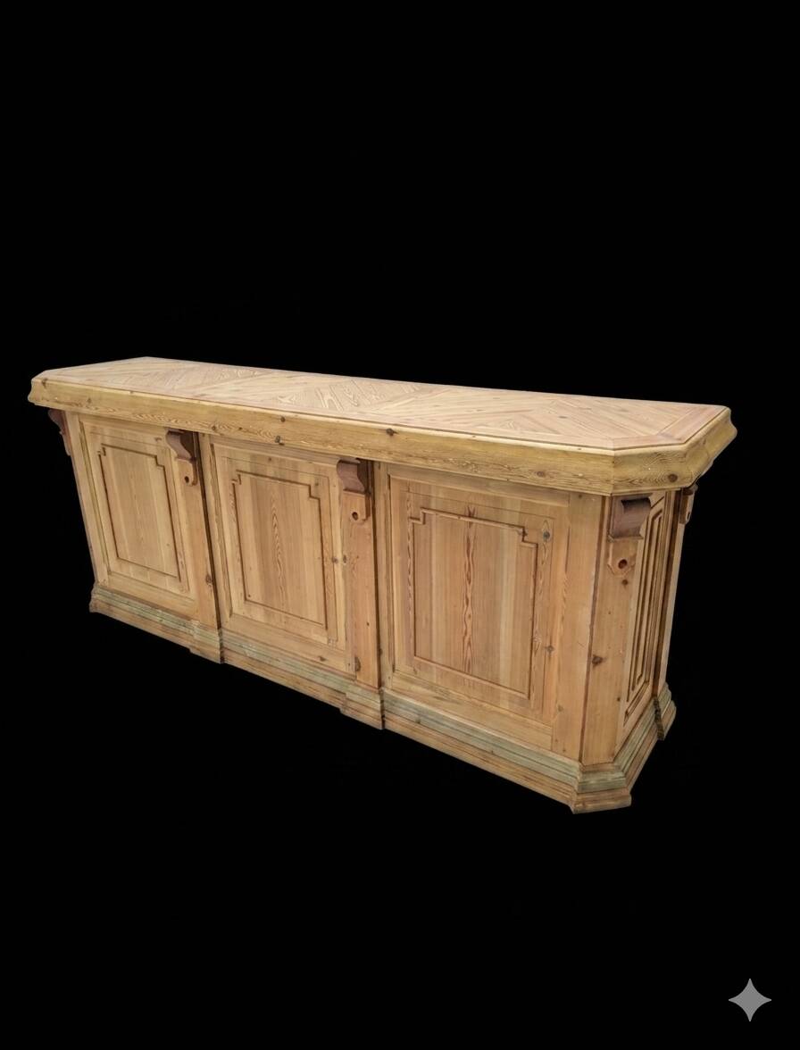 Bistro counter with a Hungarian point design.