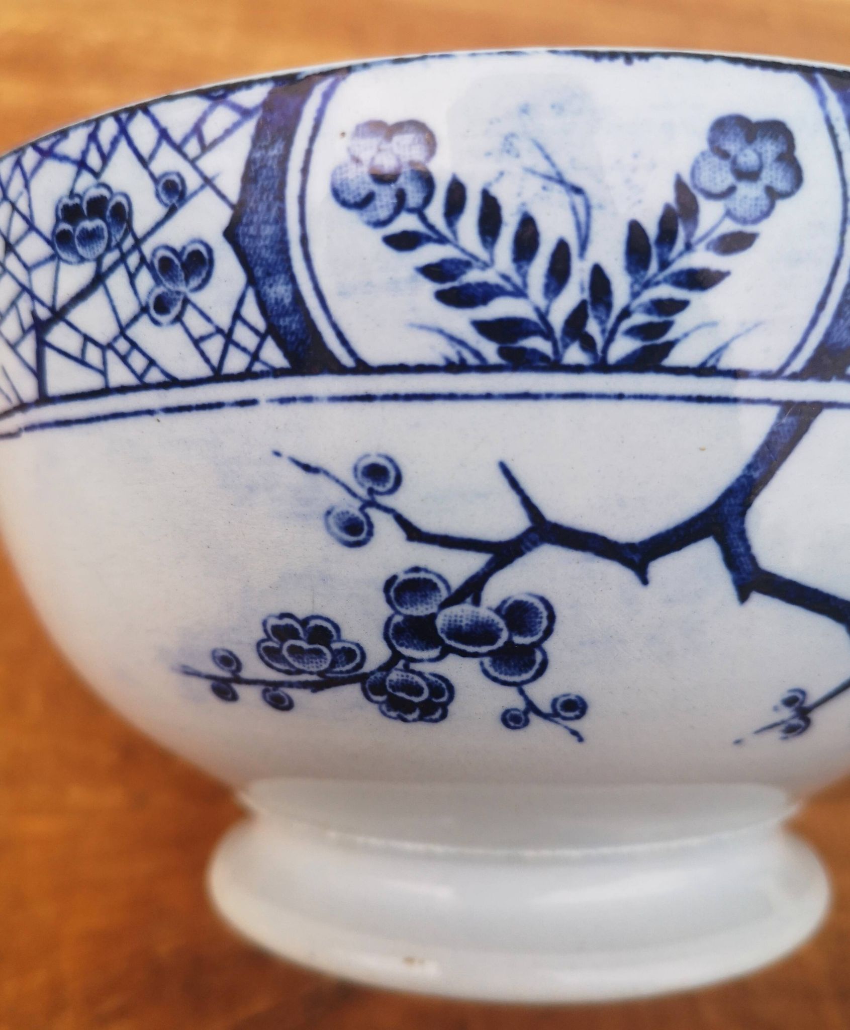 Old collection bowl Creil and Montereau model Japan
