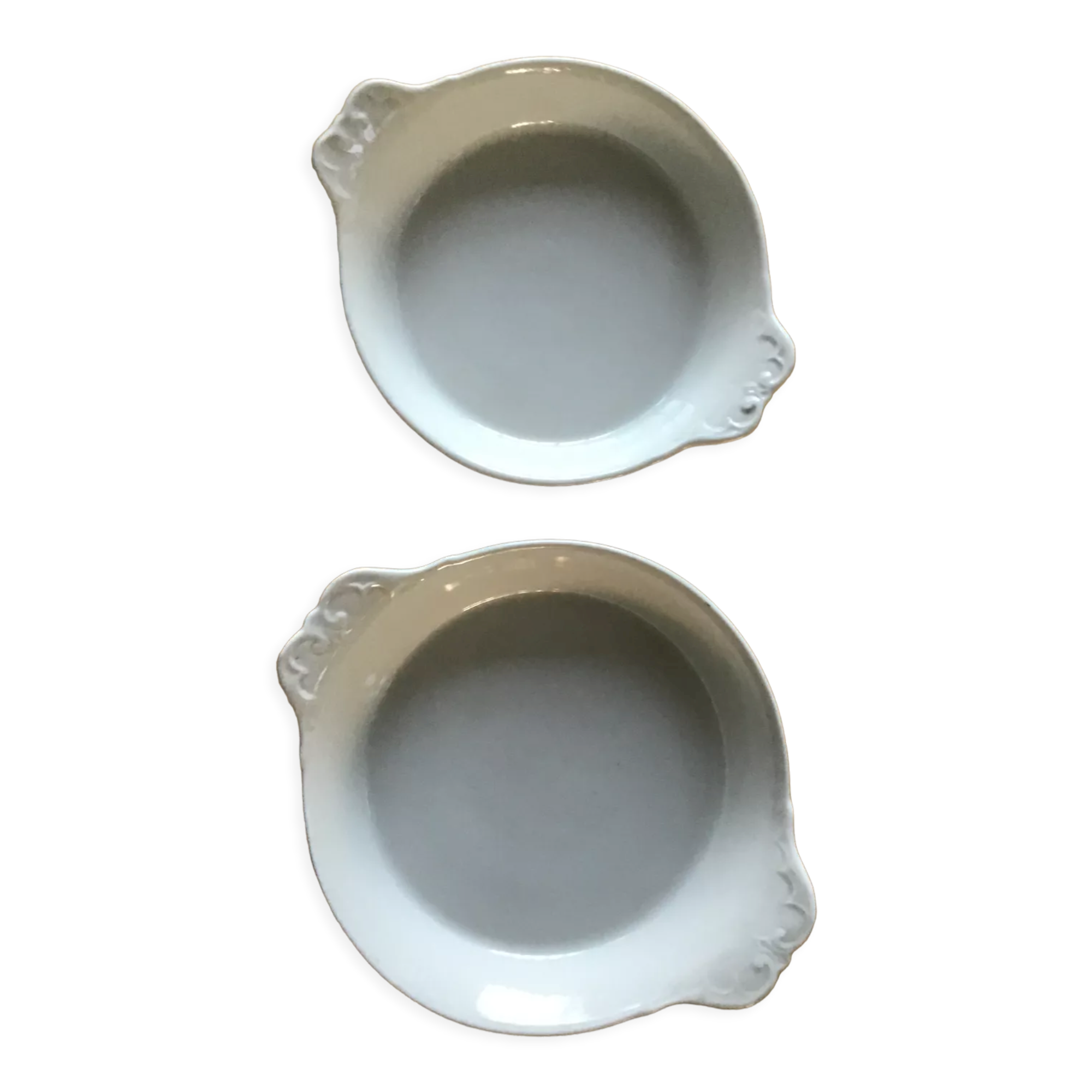 Two Tierra del Fuego eared dishes