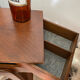 Travailleuse vintage pieds compas