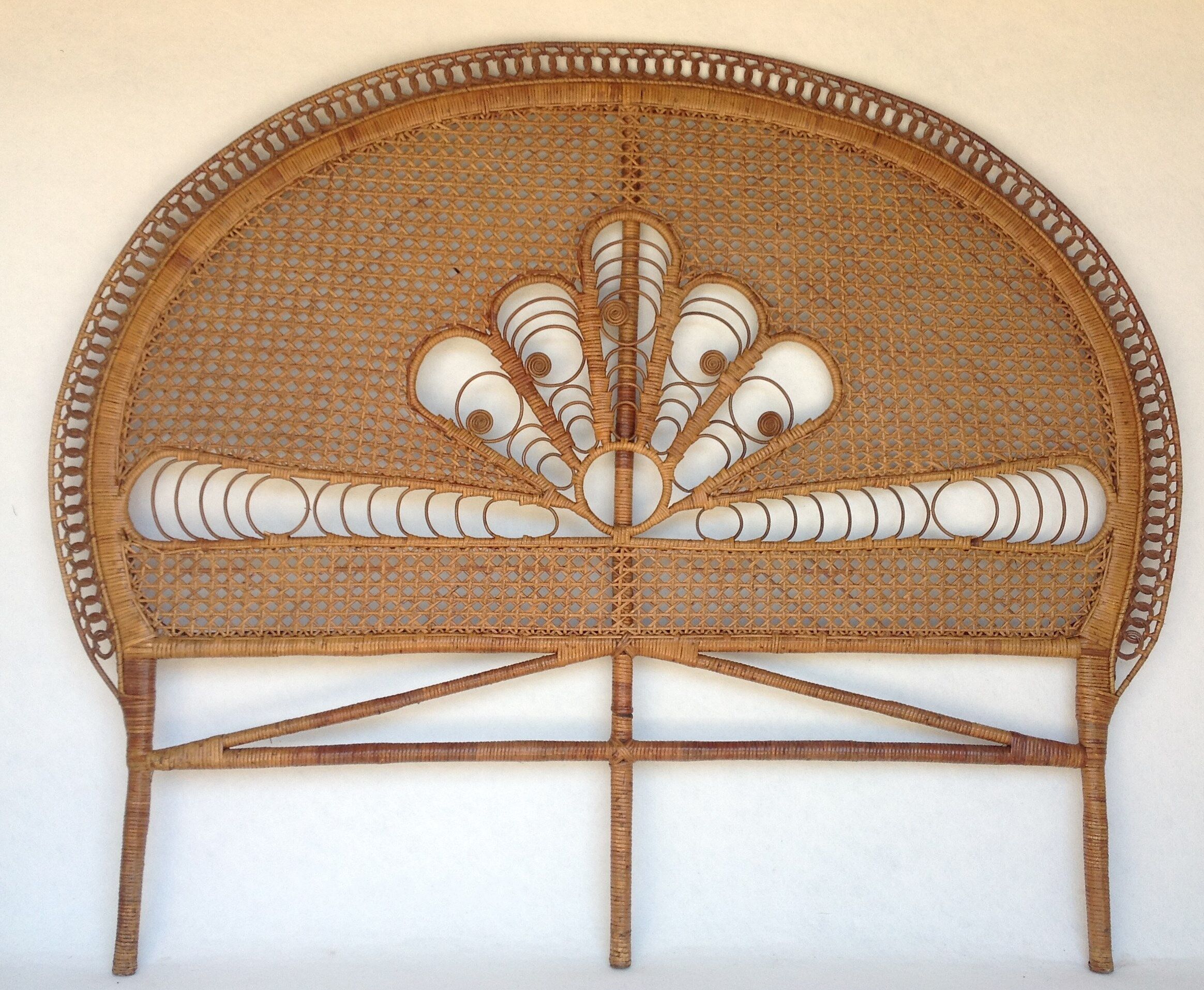 Vintage rattan bed head