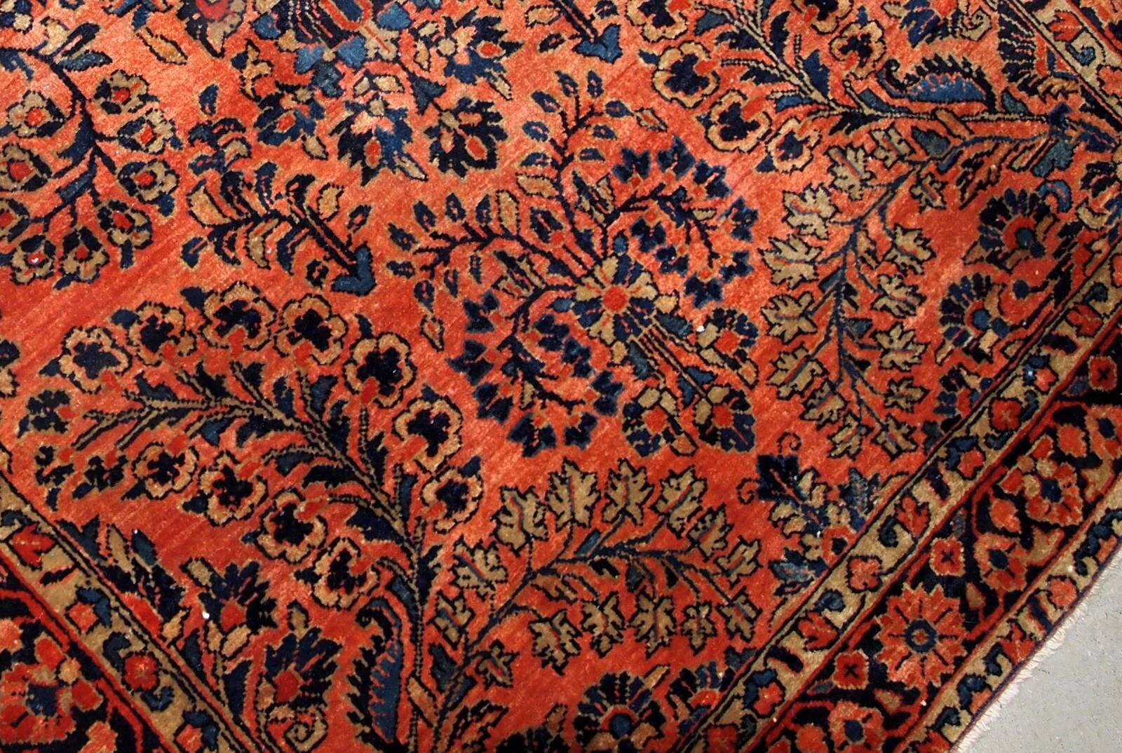 Handmade antique Persian Sarouk rug 3.2' x 5.3' (97cm x 161cm) 1920s - 1B674