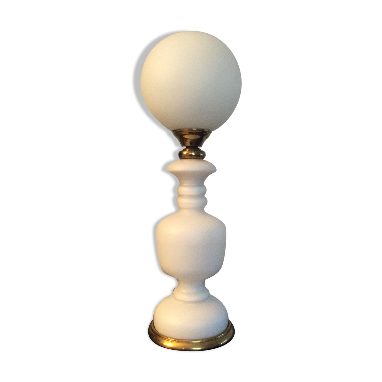 Vintage opaline and brass lamp 60/70