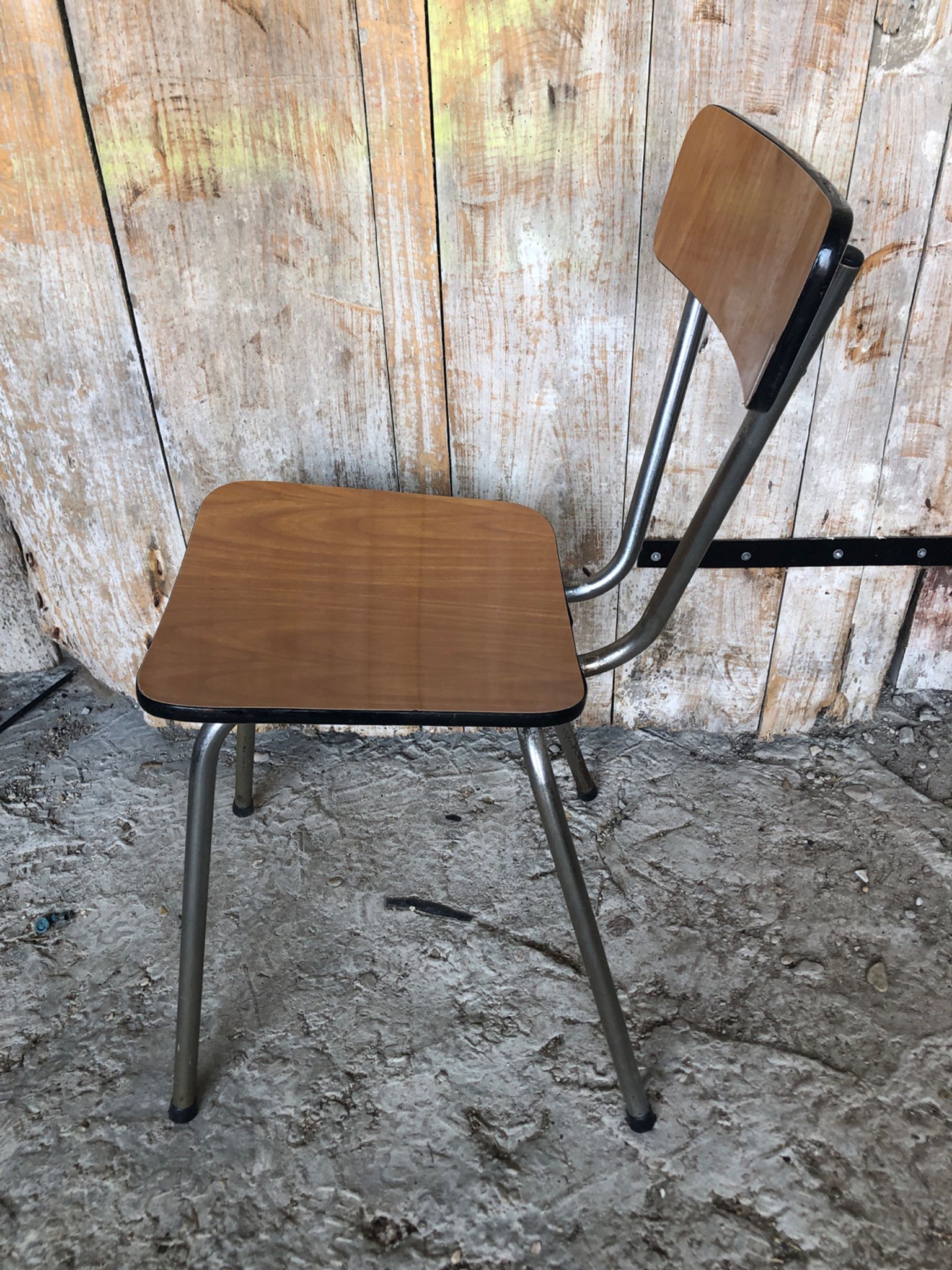 Series of 4 Formica Chairs Wood Legs Metal Chrome Vintage #A243