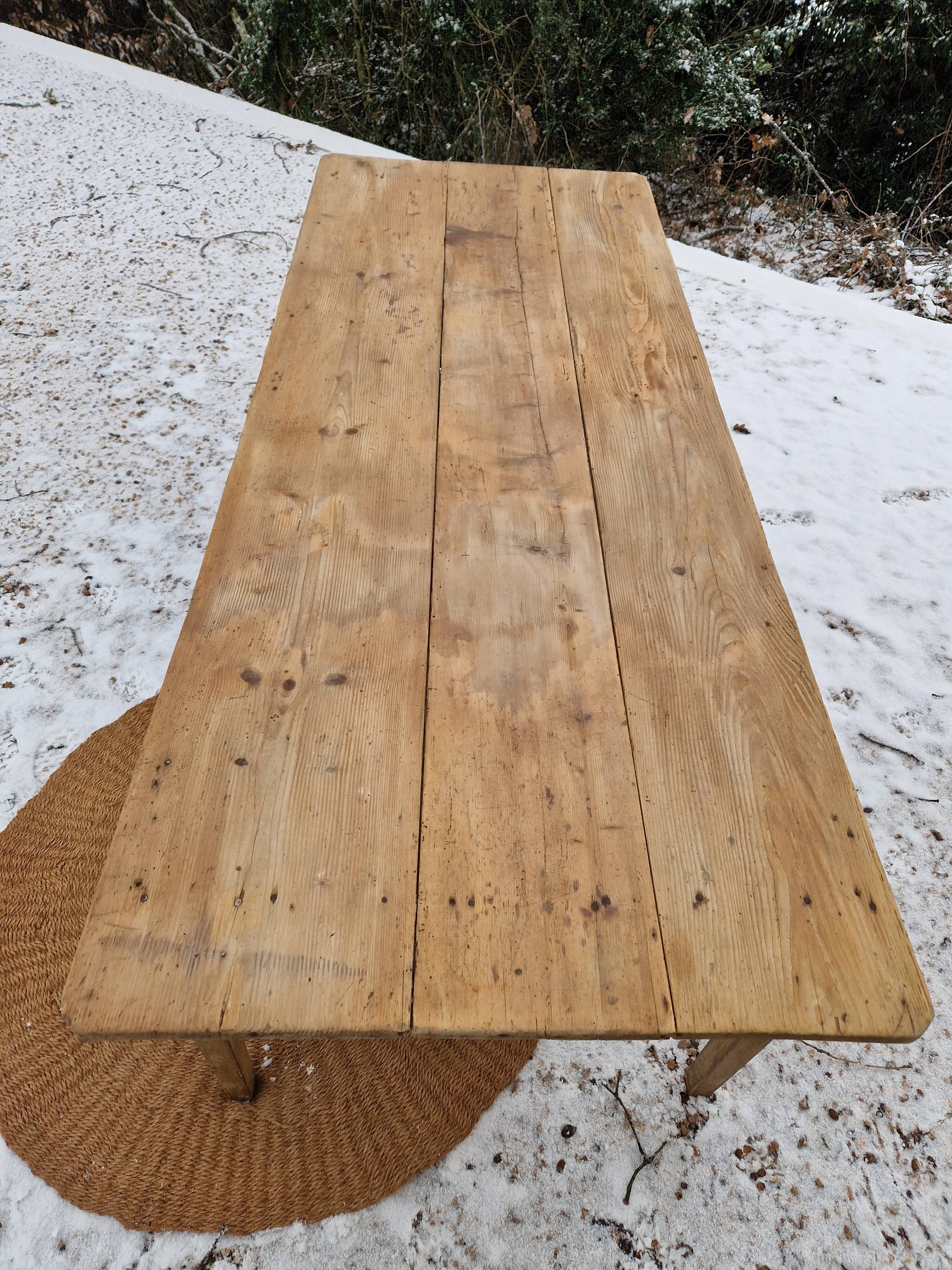 Farmhouse table