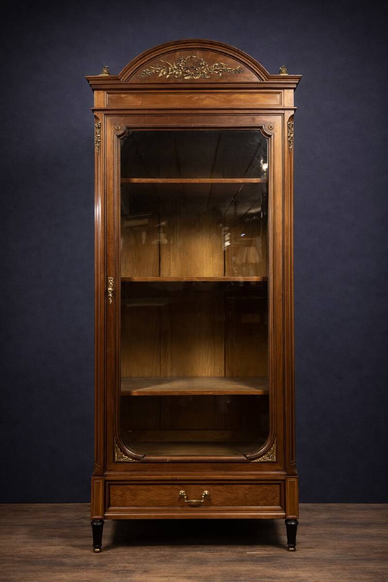 Louis XVI Parisian library in precious wood and gilded bronze