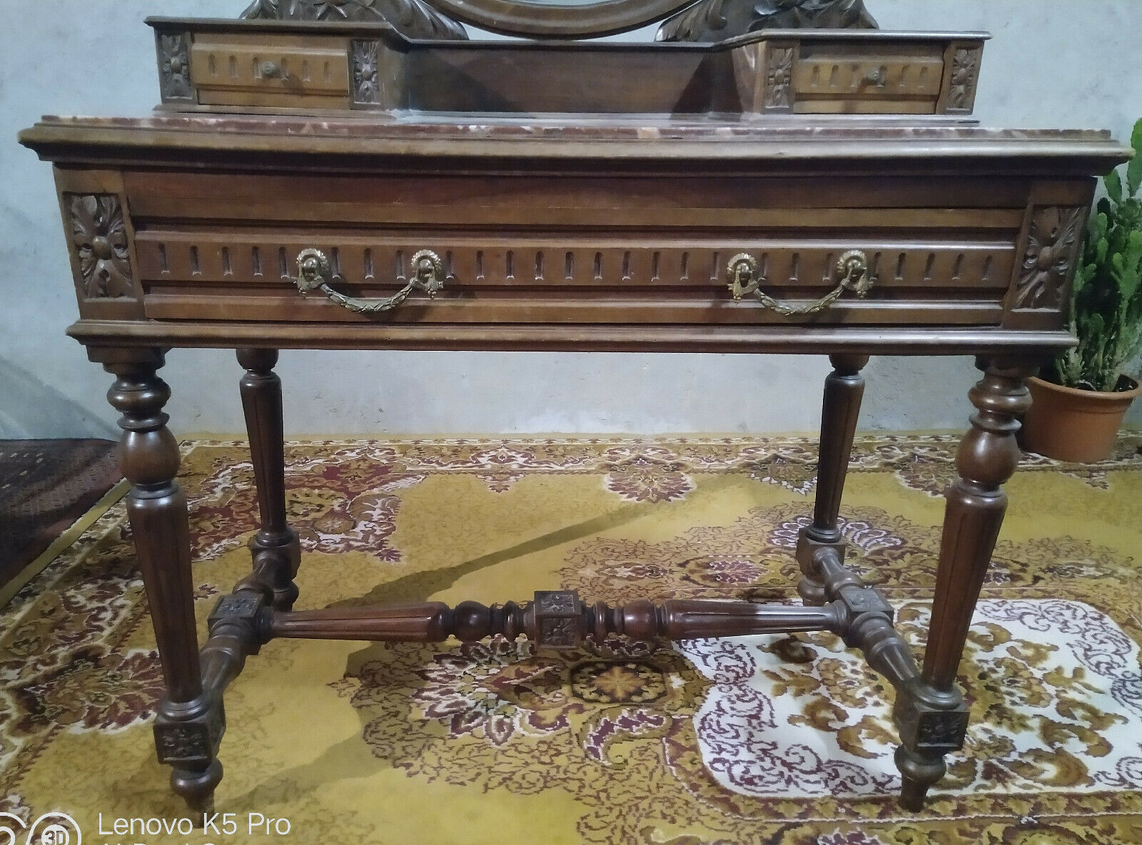 Louis XVI-style walnut hairdresser