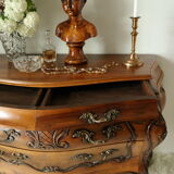 Commode tombeau en noyer style Louis XV, XXème