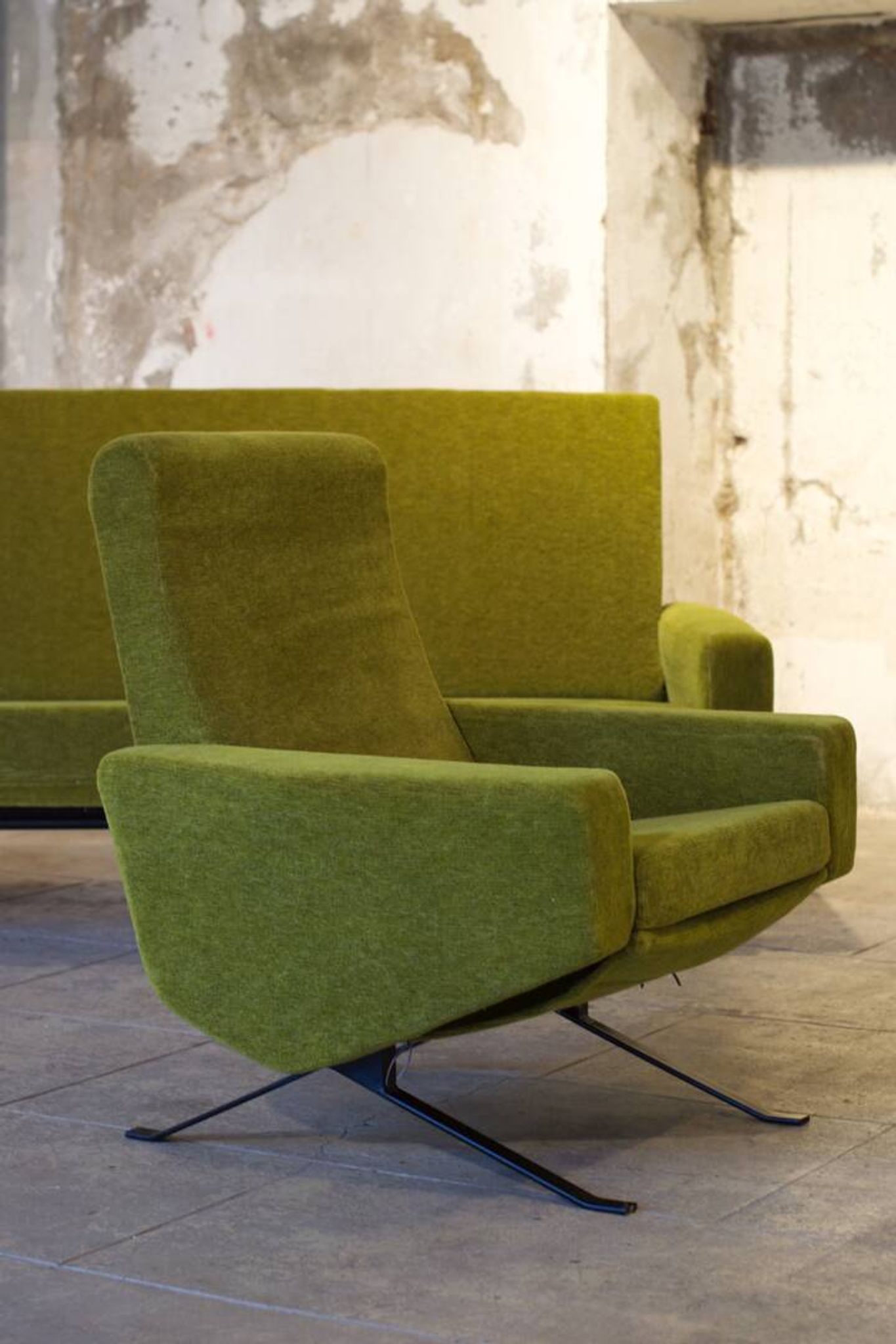 Set de salon canapé - 2 fauteuils design 1960 par Paul Geoffroy Troika Airborne