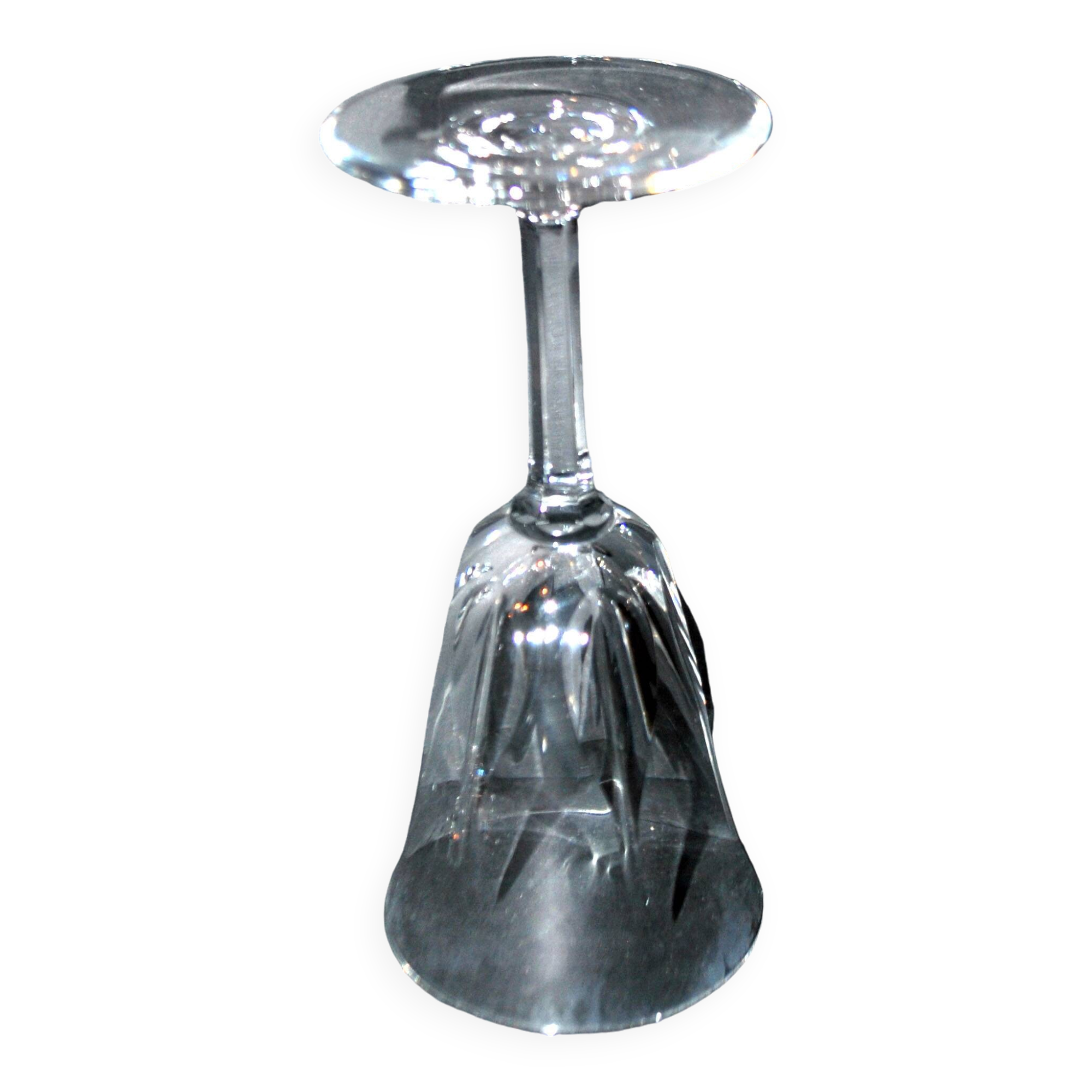 Set of 8 cerdagne wine glasses in cut crystal from saint louis h13cm
