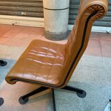 Conference armchair in fawn leather - 1980