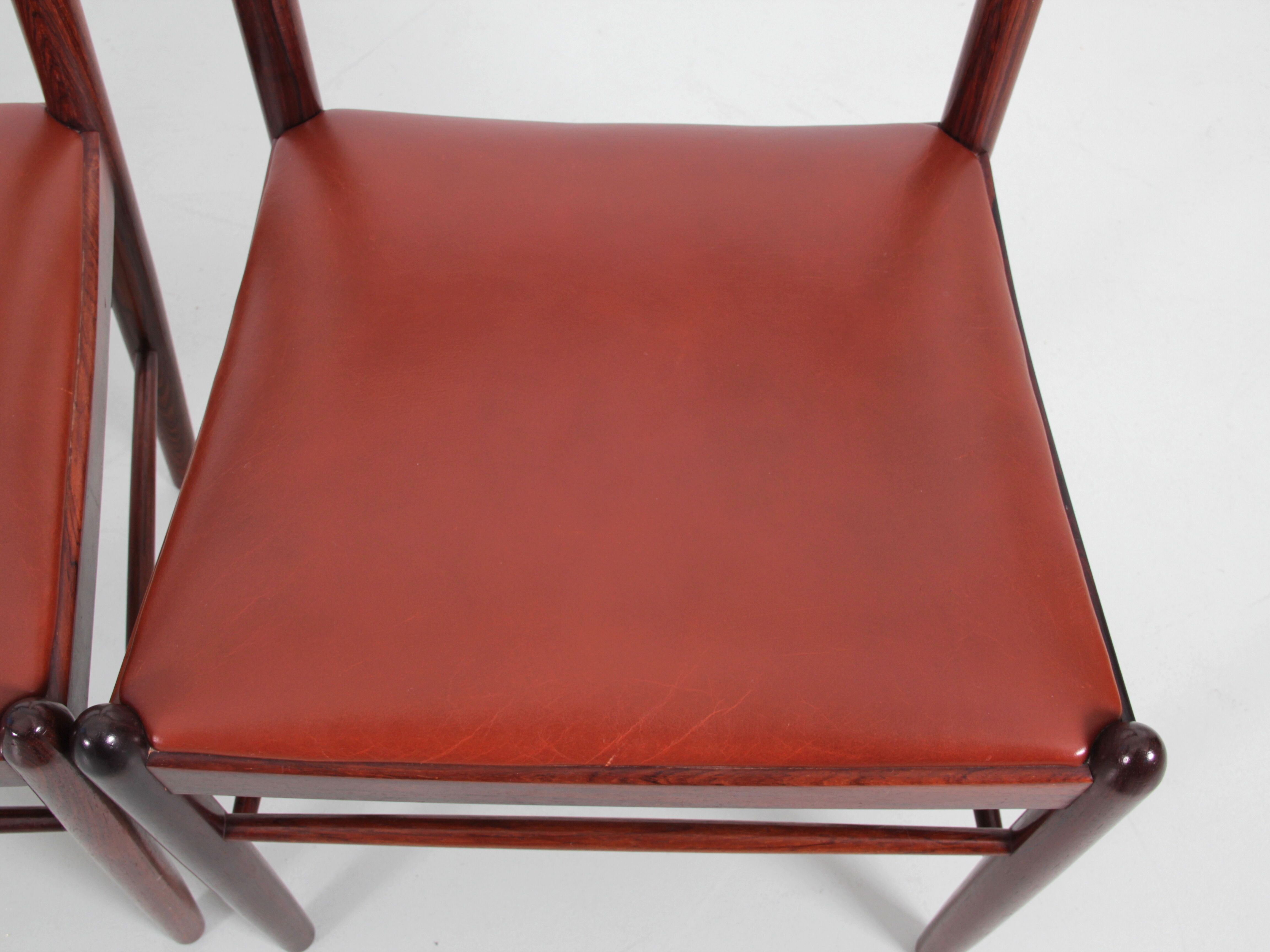 Suite of 4 Scandinavian chairs in Rio rosewood