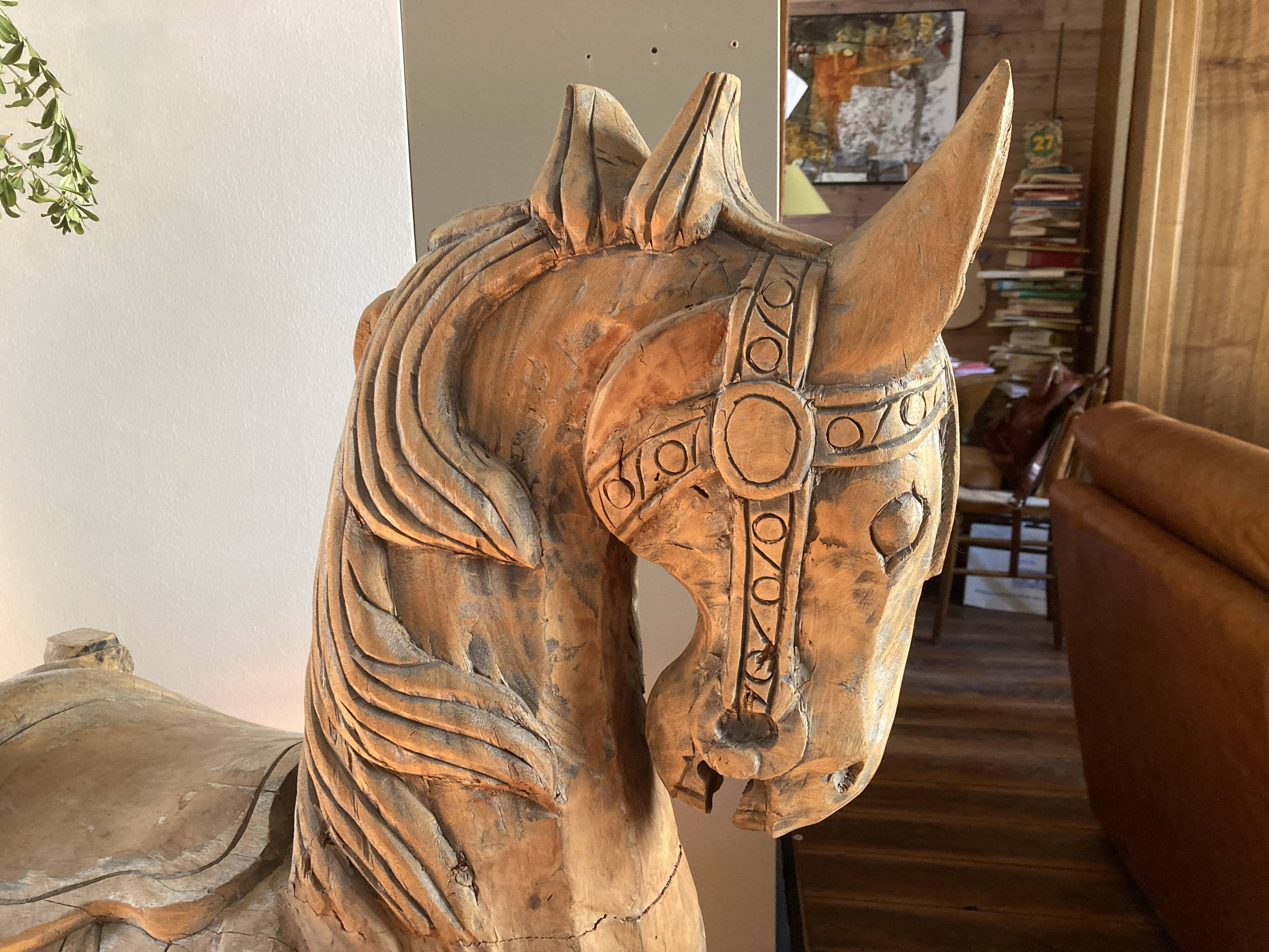 Cheval indien en bois