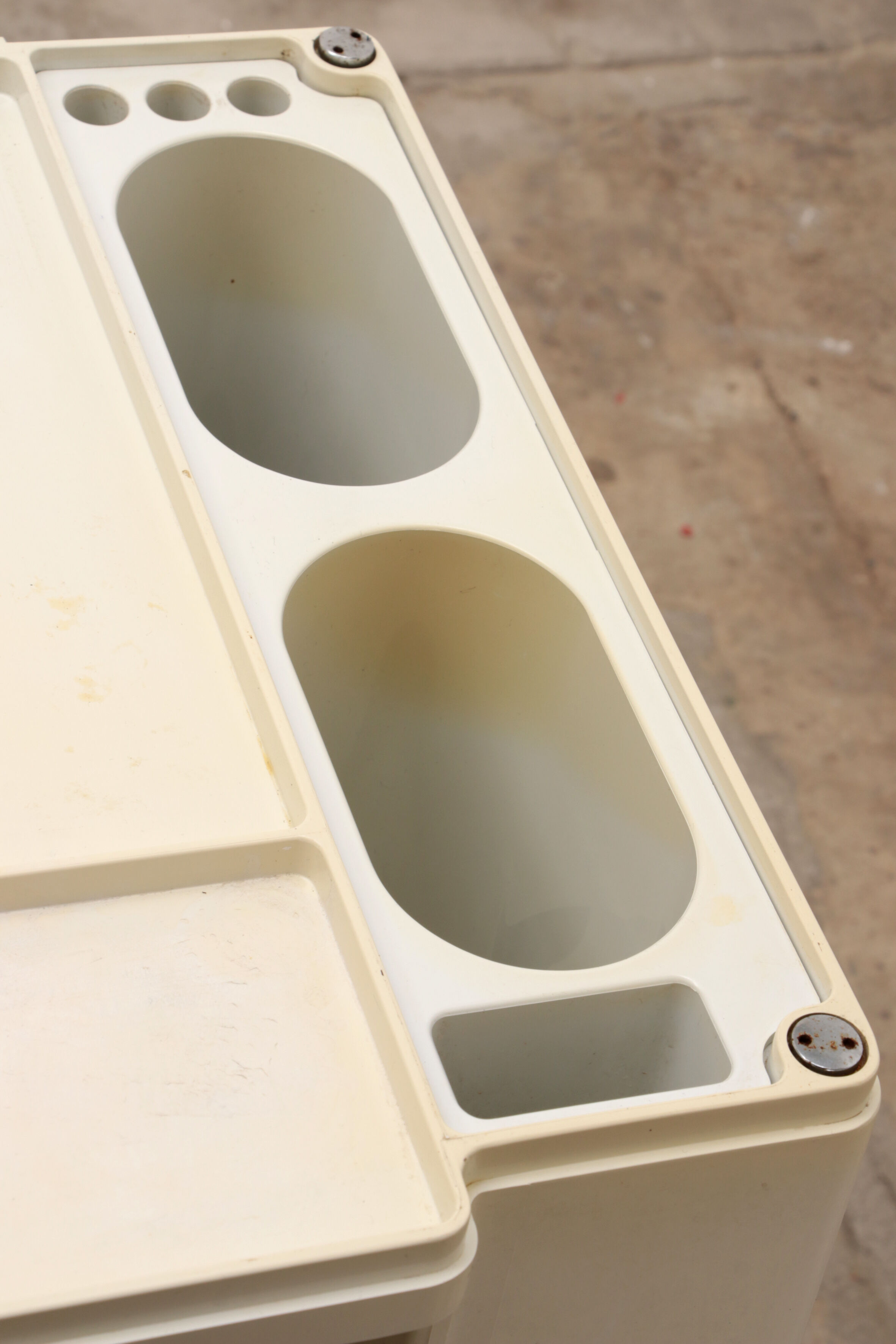 Space Age white Joe Colombo 'Boby' storage trolley, 1970s