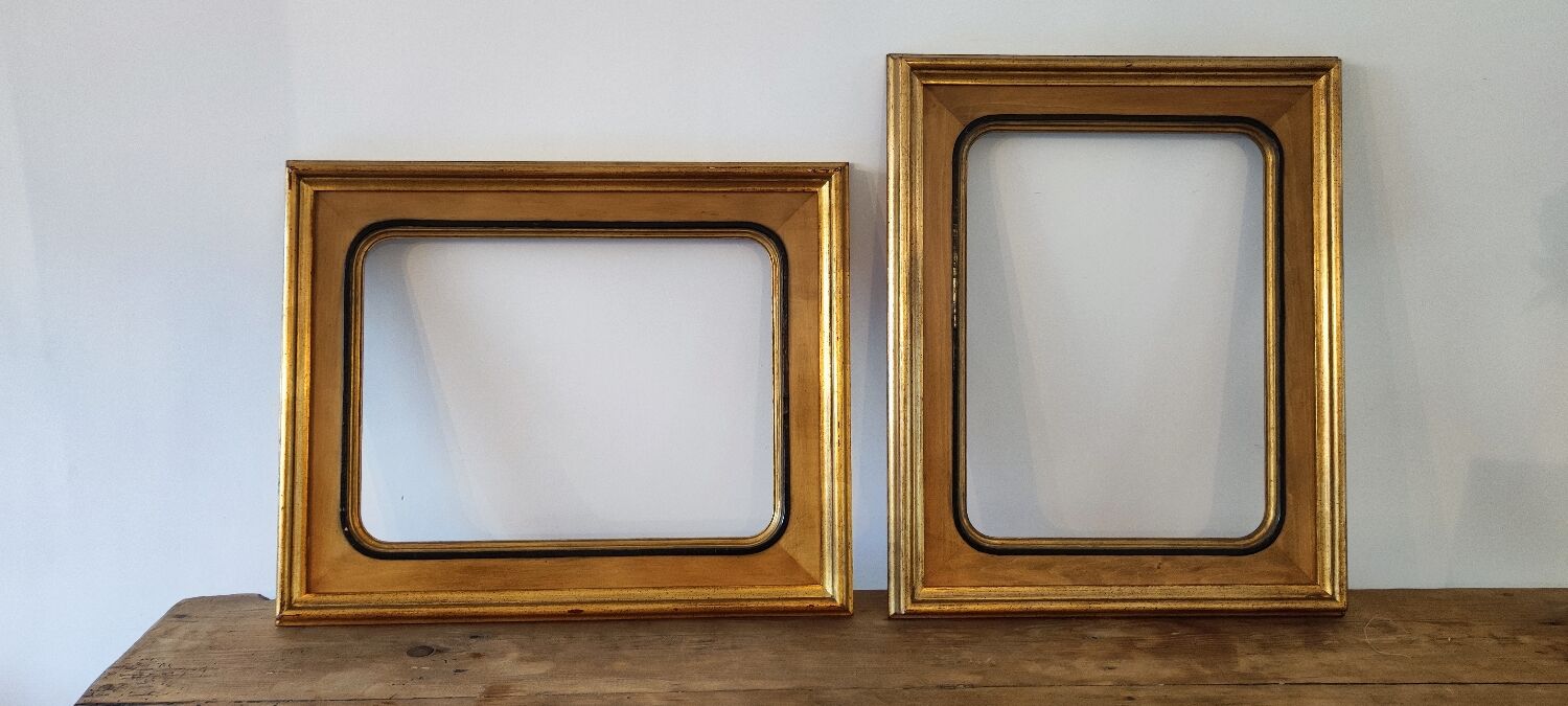 Pair of gilded wooden frames