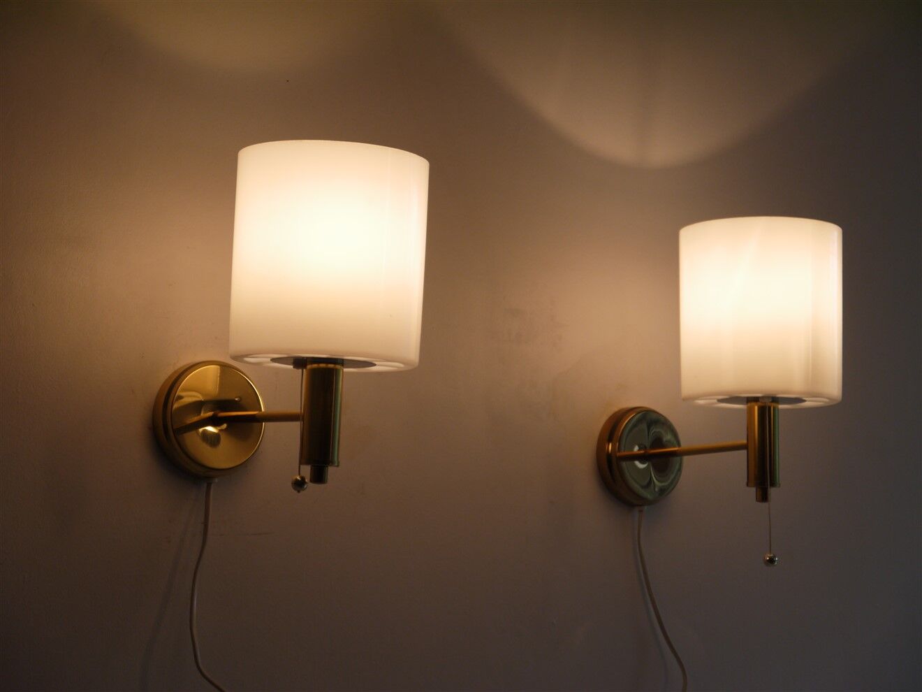 Pair of Scandinavian brass and acrylic appliques from Nafa 1970