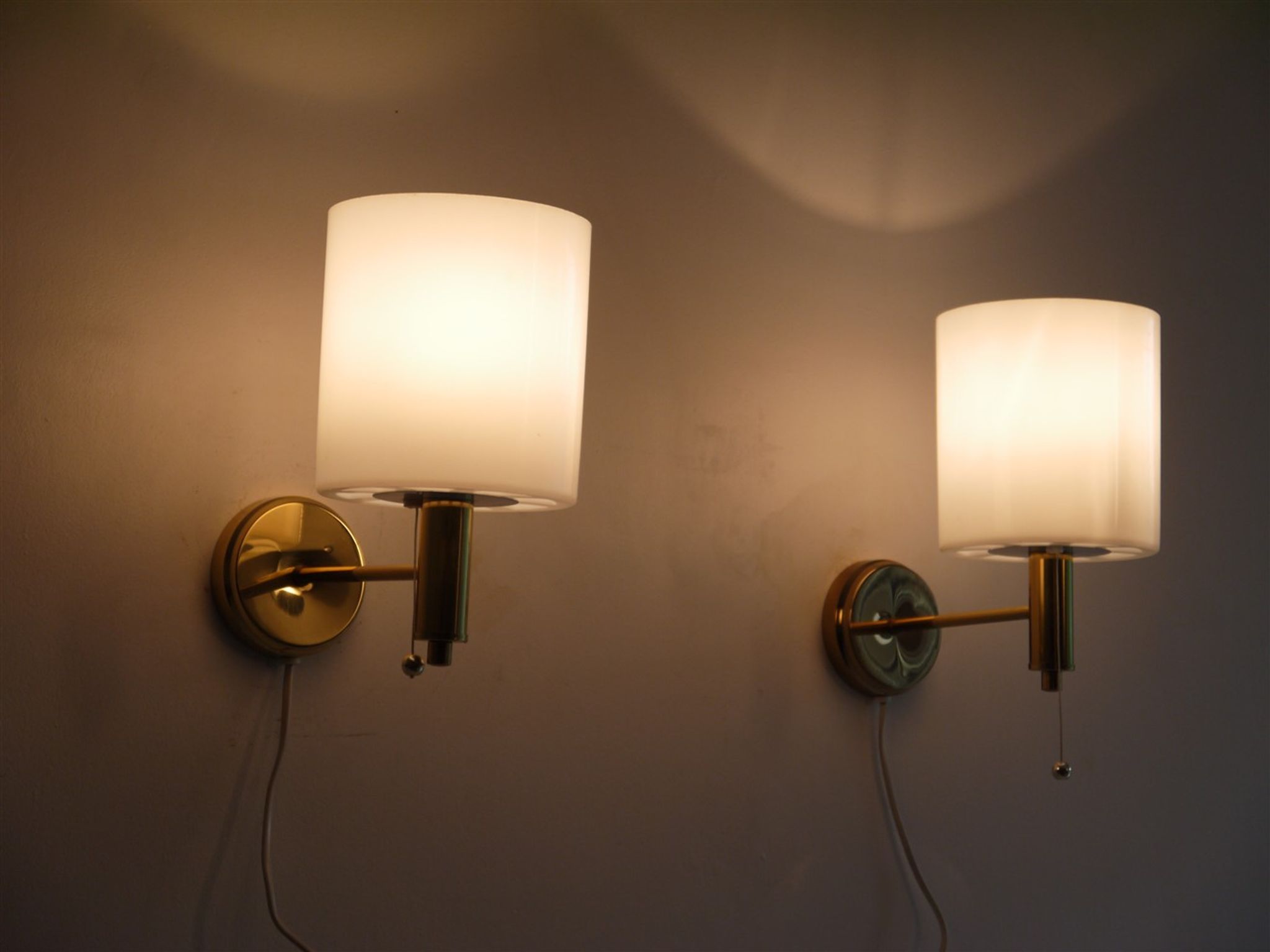 Pair of Scandinavian brass and acrylic appliques from Nafa 1970