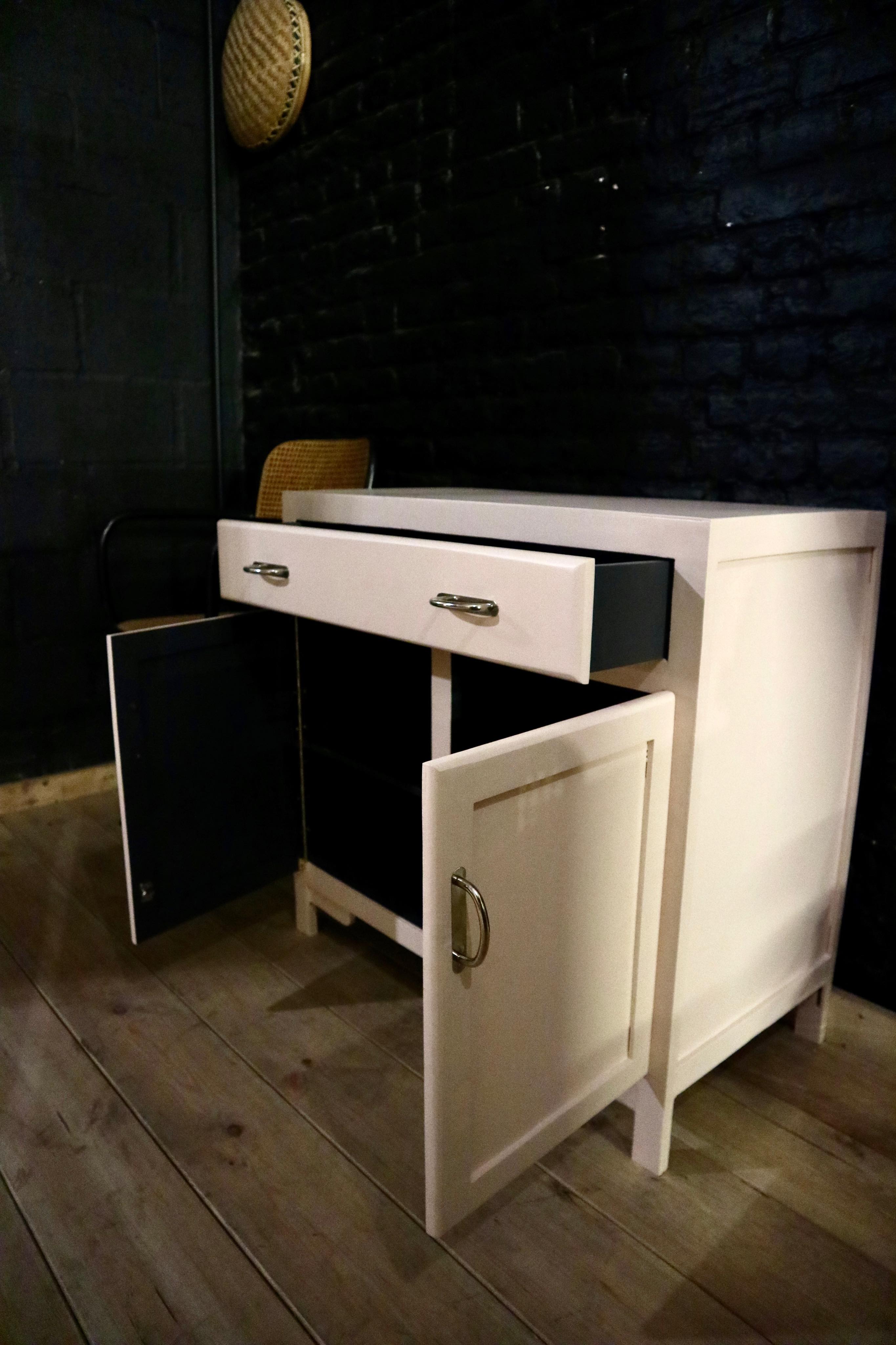 Cubex-type Parisian buffet