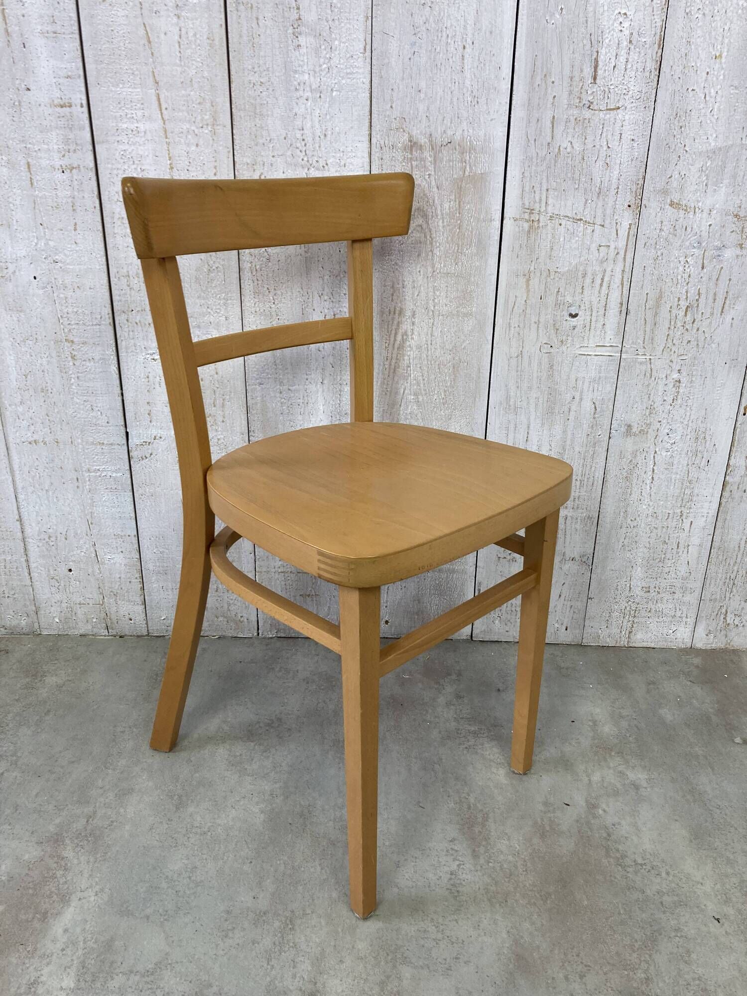 Mismatched bistro chairs x4