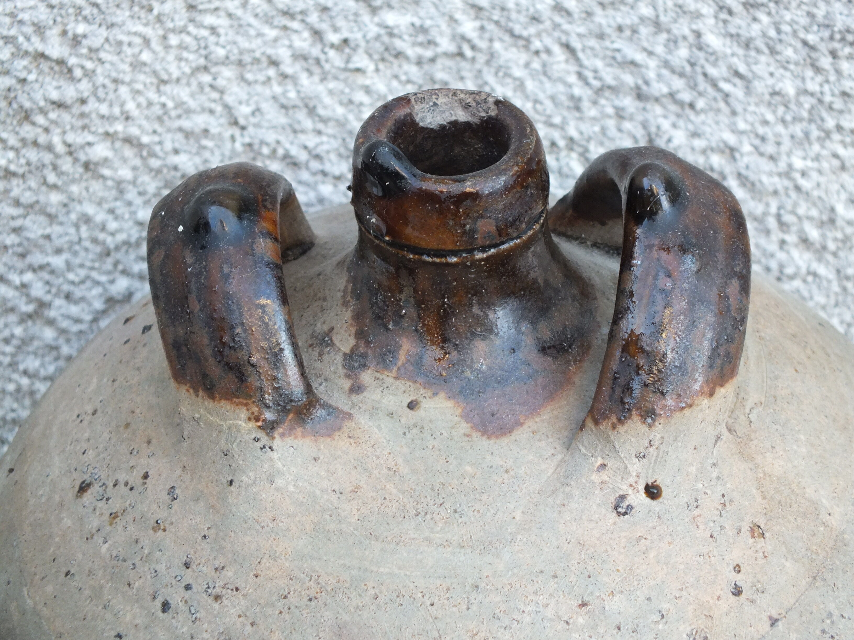 Glazed clay oil jar - ancient pottery