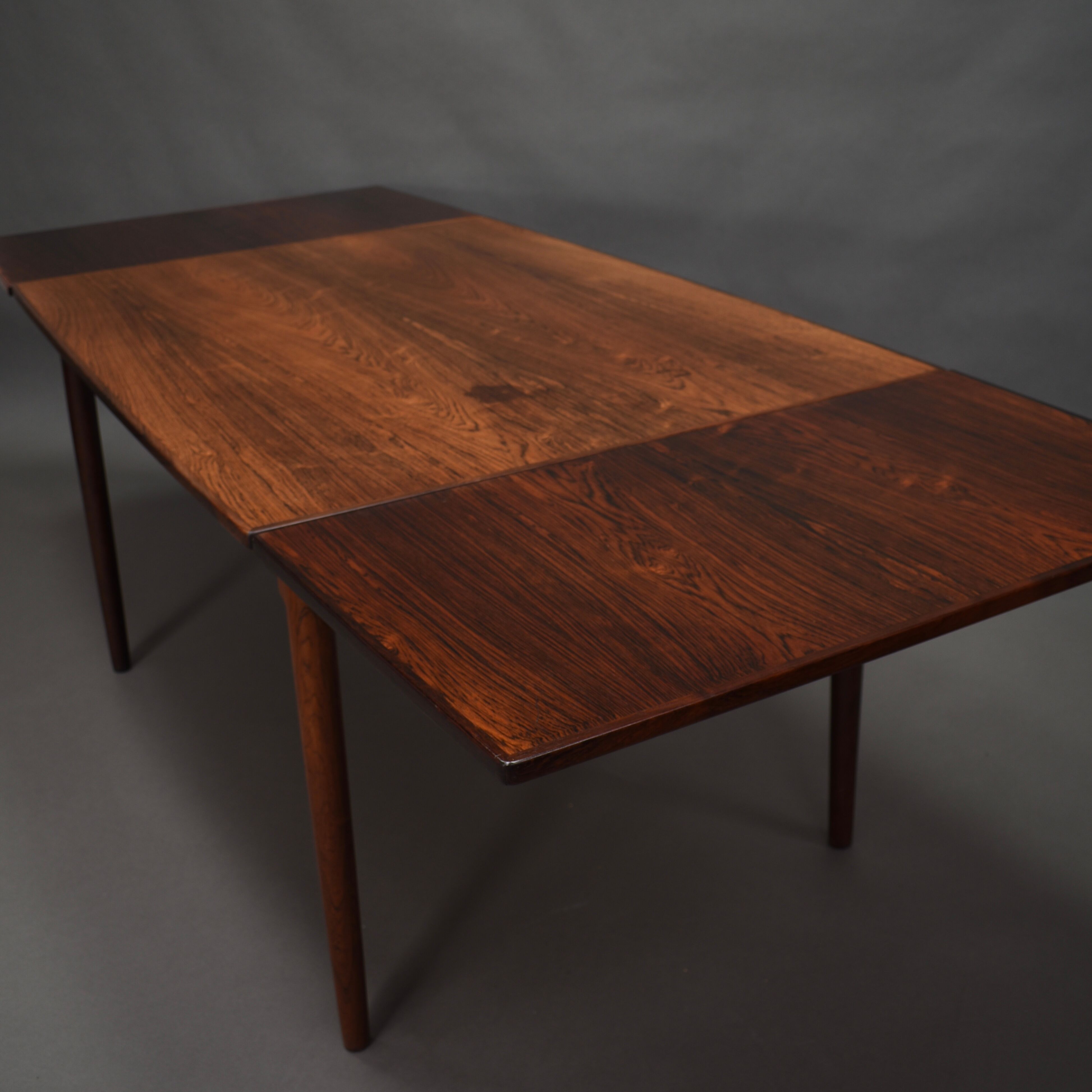 Brazilian rosewood extendable dining table by Niels O. Møller, Denmark – circa 1950