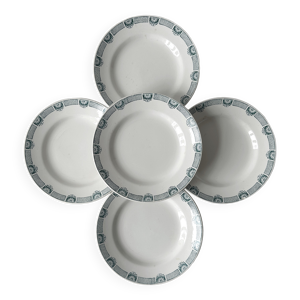 5 assiettes en terre