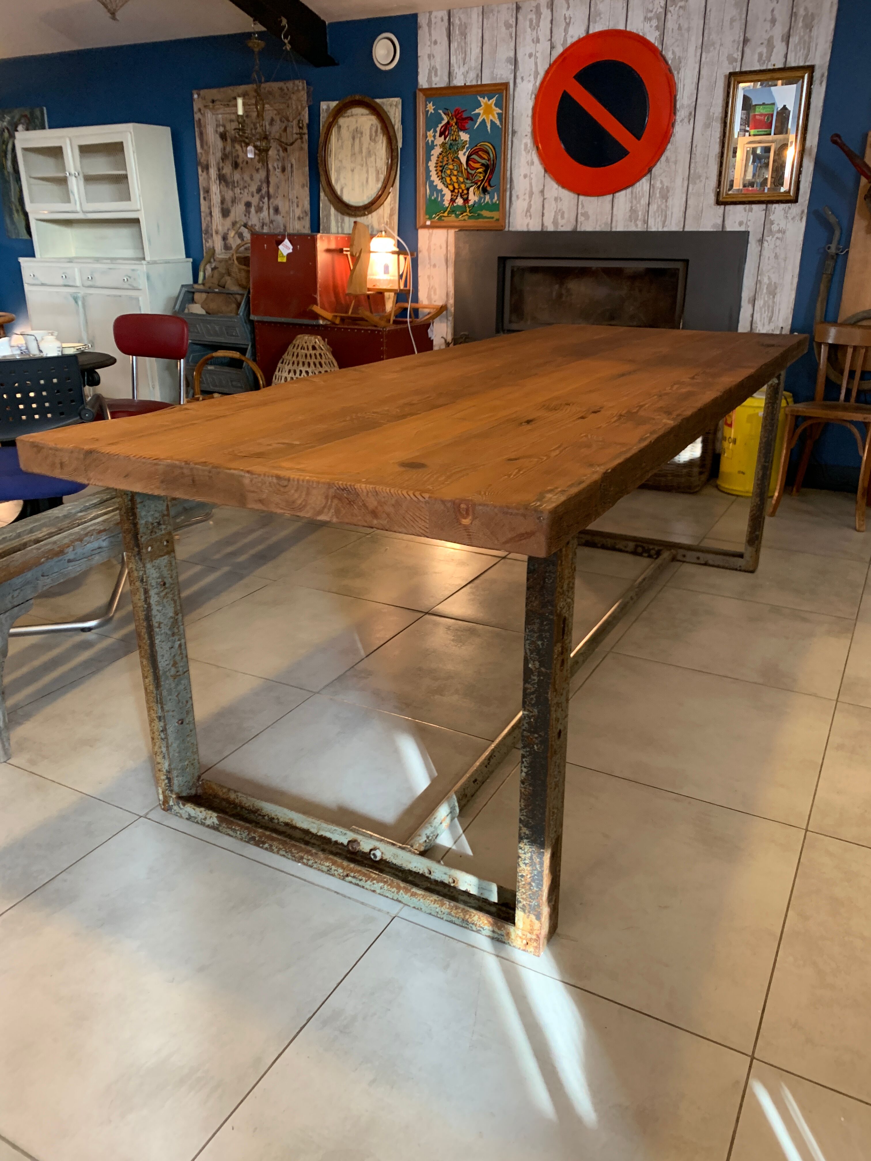 Table industrielle