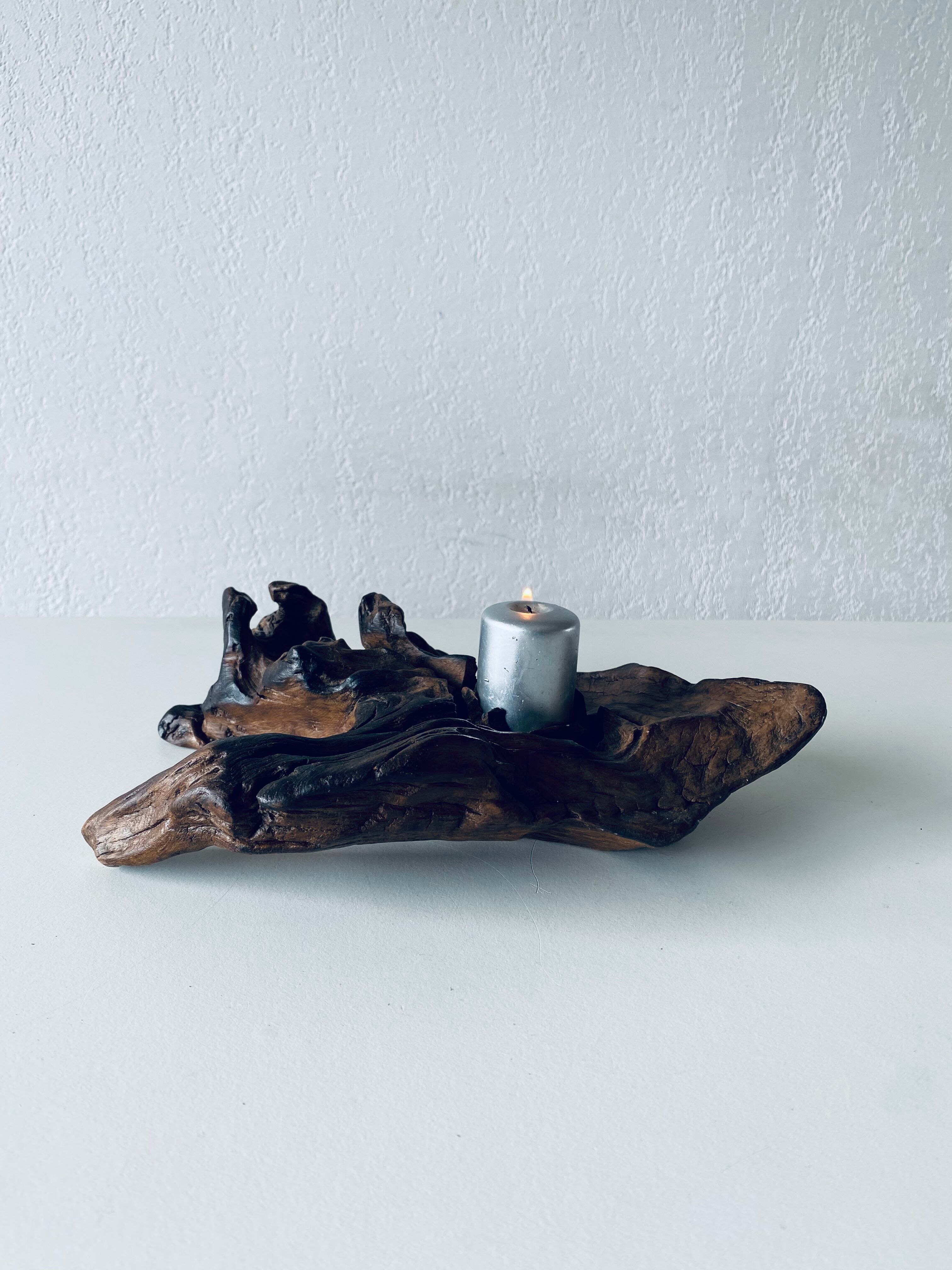 Raw vine candle holder