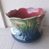 Earthenware cache-pot