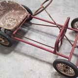 Kart à pédales pour enfant en fer de marque Start kart