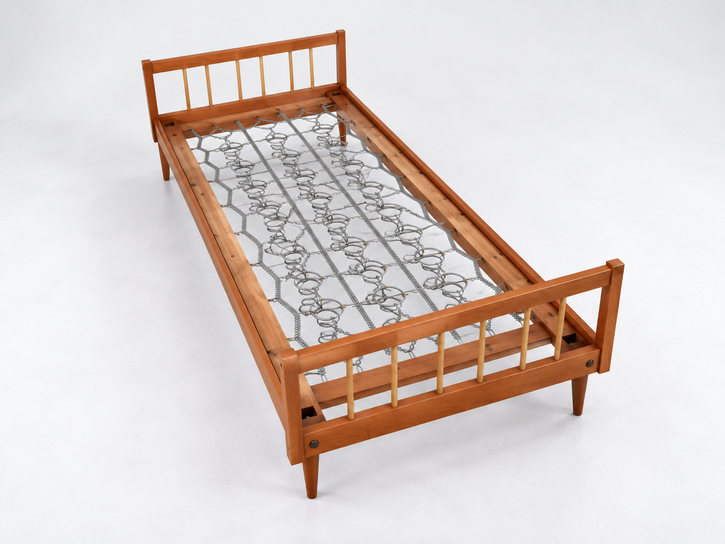 Vintage design daybed from the 1960s (2 available)