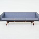 Canapé trois places Illum Wikkelso modèle ML-90 Laursen Danemark 1960