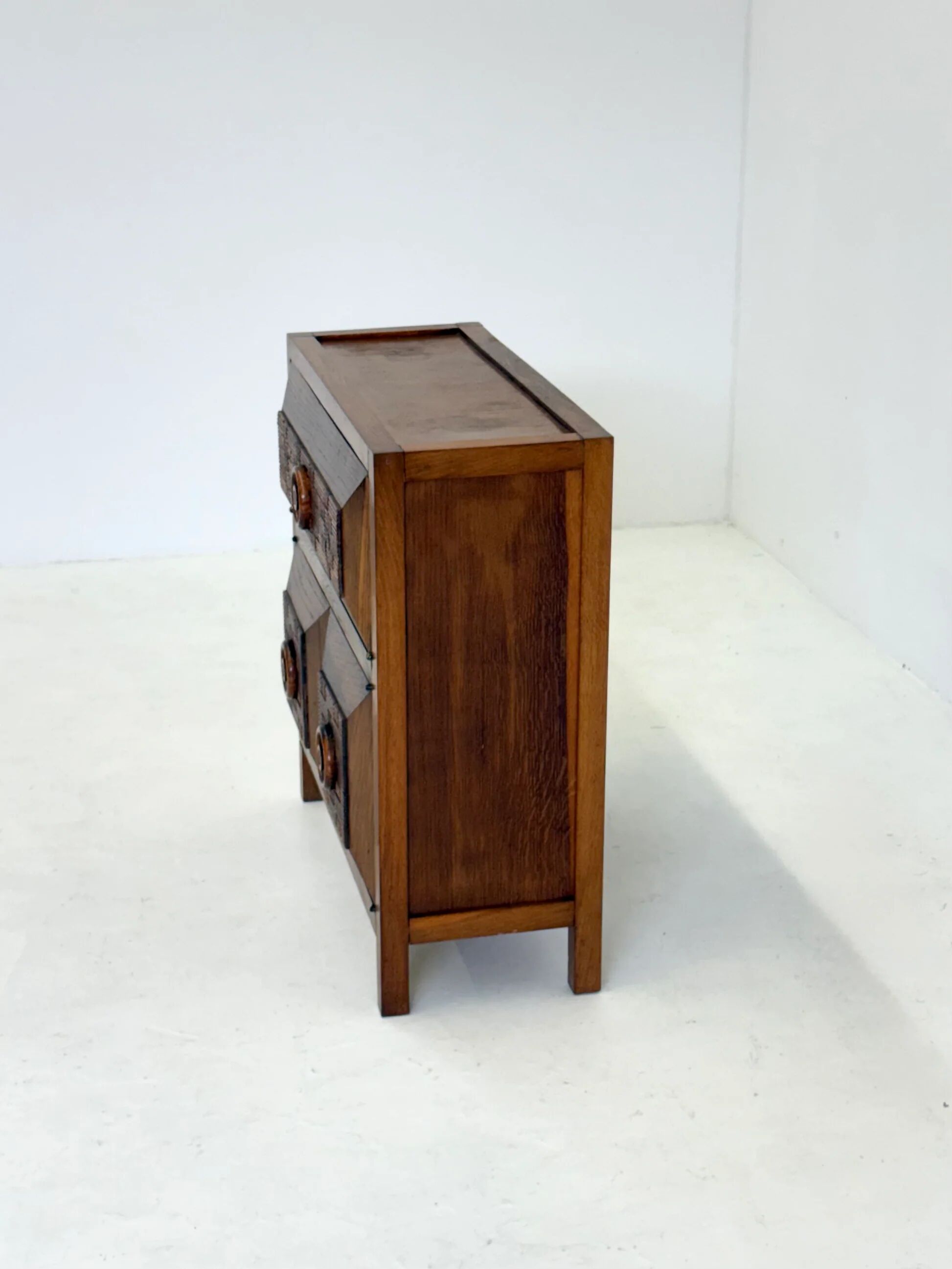 Italian Art Deco cabinet by Guglielmo Pecorini