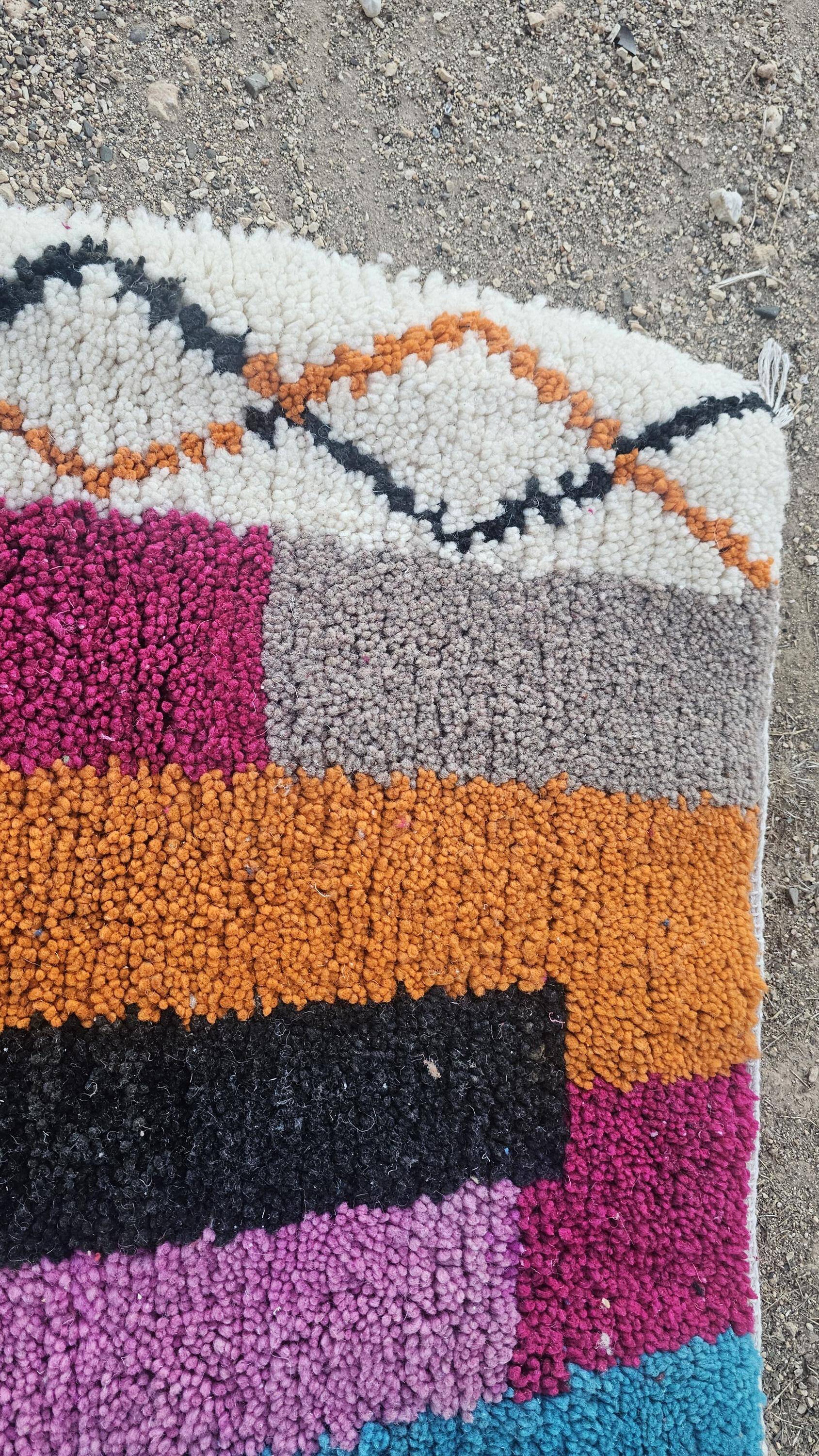 Traditional Moroccan rug, pure wool, 3x2 m.