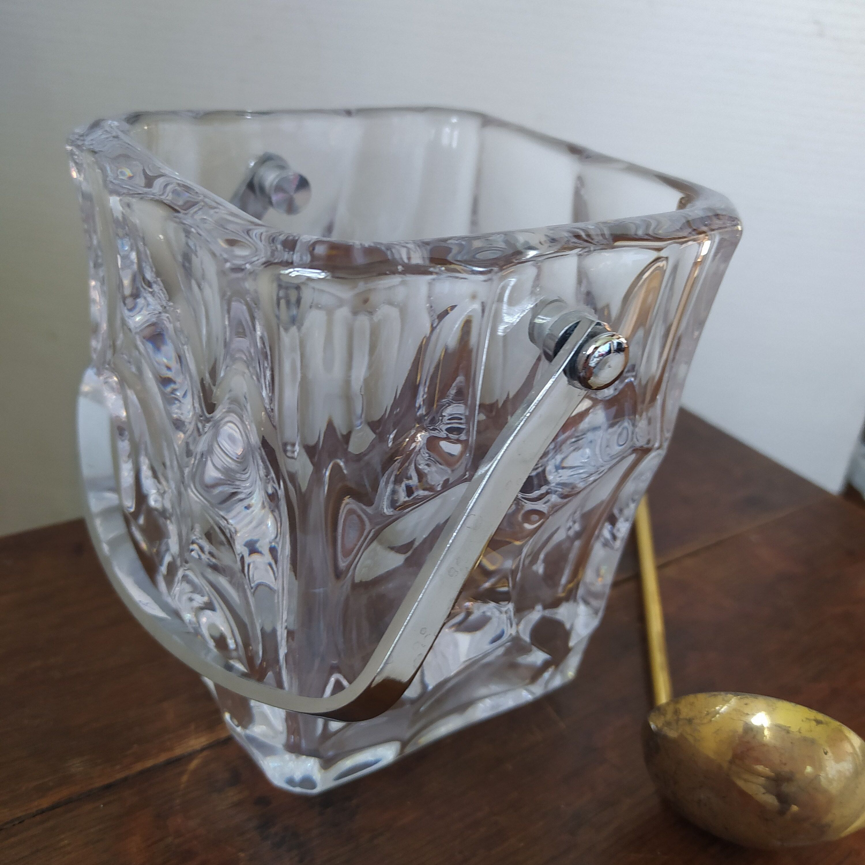 Sèvres crystal ice bucket year 1970