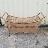 Baby wicker bed