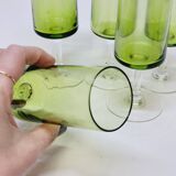 5 flûtes à champagne en verre soufflé vert