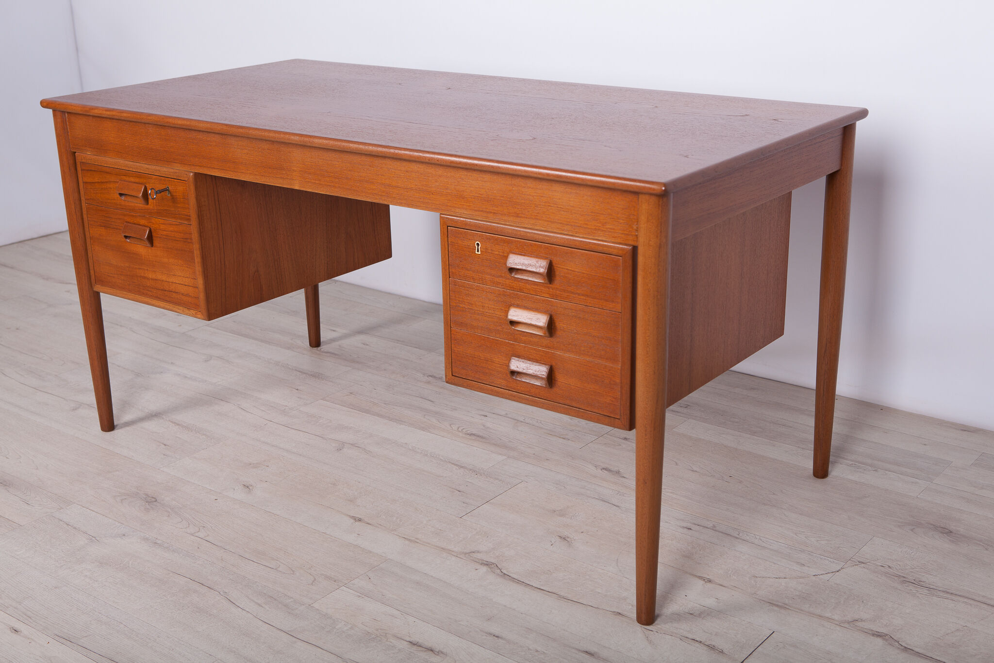 Danish teak desk by Børge Mogensen Søborg Furniture, 1960s